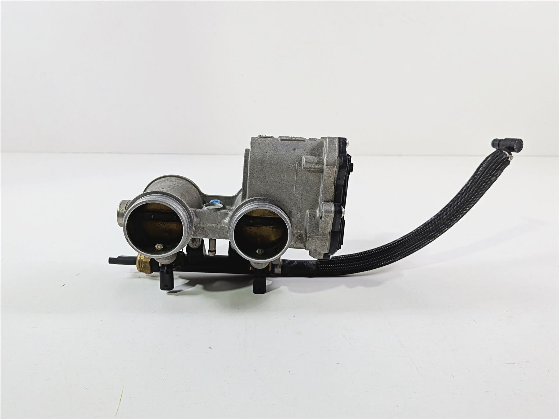 2023 BMW F850GS K81 Throttle Body Fuel Injectors Set 13648546484 13548564772 {{ shop.shopifyCountryName }} - Mototech271