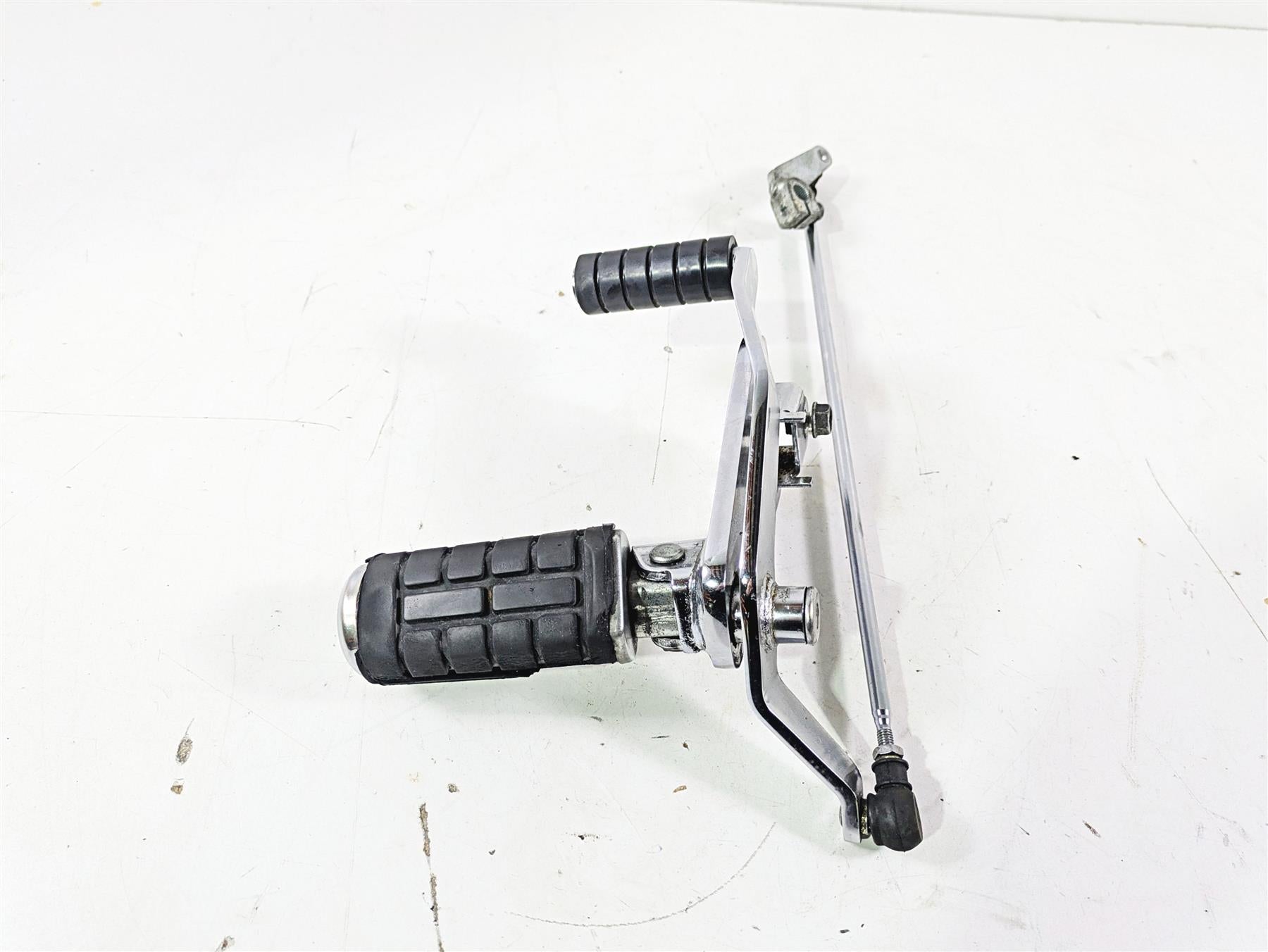 2002 Honda V-Twin VTX1800 C Left Front Foot Peg & Shifter Parts 50625-MCH-000 | Mototech271