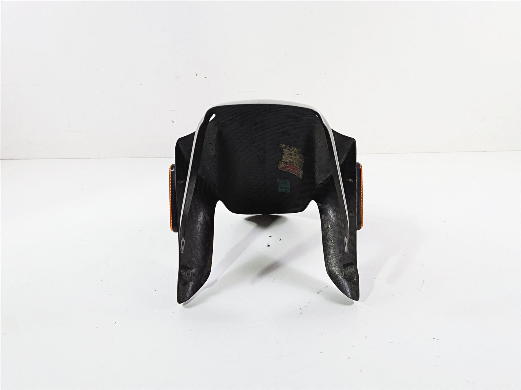 2008 Aprilia RSVR 1000 Factory Front Fender Carbon Fiber 142020 8156164 {{ shop.shopifyCountryName }} - Mototech271
