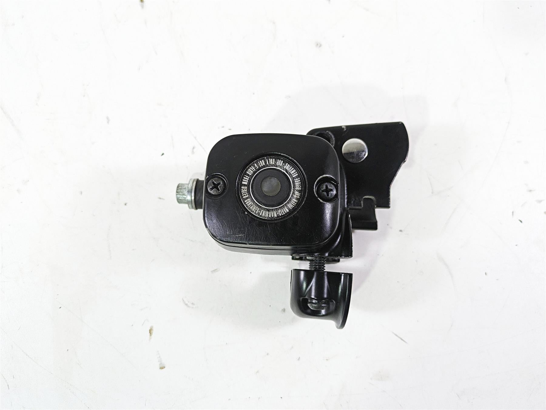 2003 Harley Dyna FXDL Low Rider 100TH Front Brake Master Cylinder 45019-96E {{ shop.shopifyCountryName }} - Mototech271
