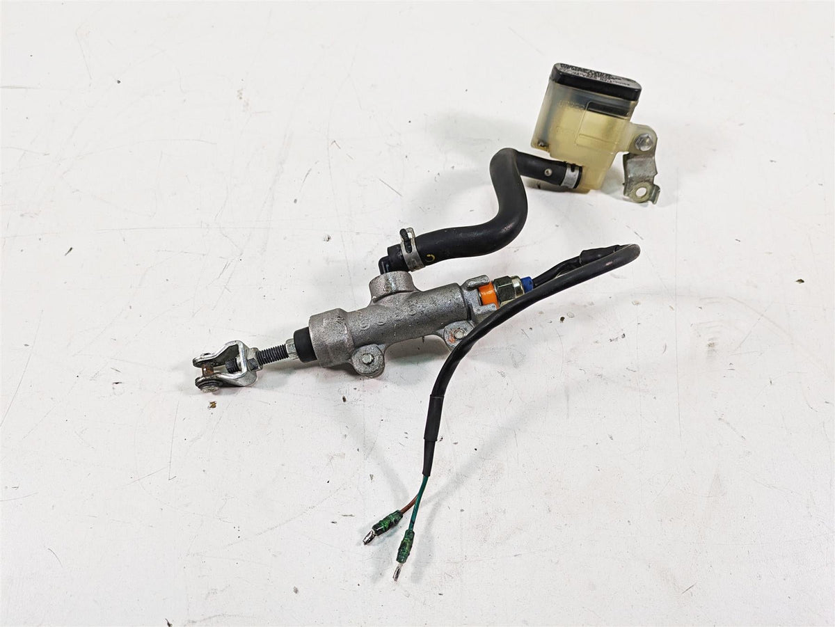 2009 Suzuki GSXR750 K9 Rear Brake Master Cylinder - Read 69600-01H20 {{ shop.shopifyCountryName }} - Mototech271