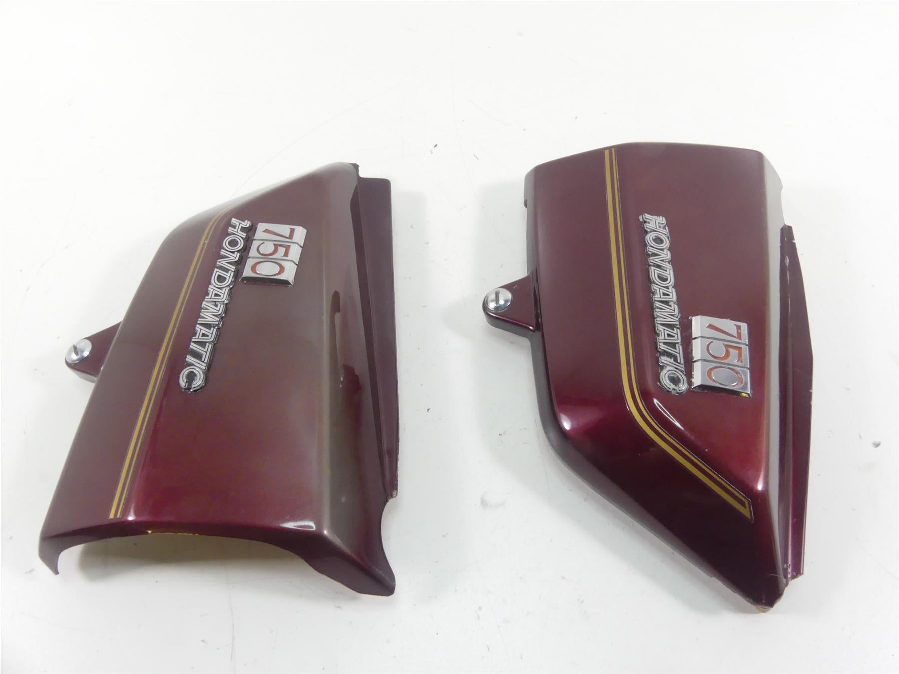 1977 Honda CB750 A Four Hondamatic Side Cover Set 83600-393-770 83700-393-770 {{ shop.shopifyCountryName }} - Mototech271