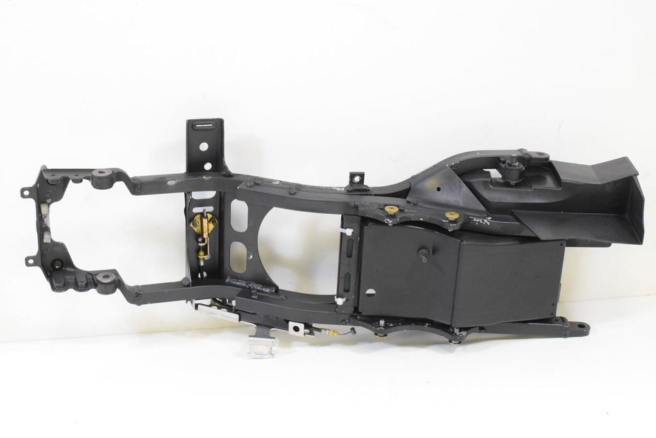 2006 Kawasaki ZX6R ZX636 Ninja Straight Subframe Inner Fender 32160-0085 {{ shop.shopifyCountryName }} - Mototech271