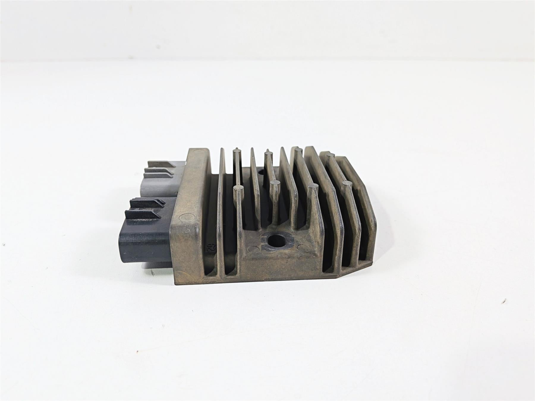 2017 Yamaha YXZ1000R EPS SS Rectifier Voltage Regulator FH020AA 1D7-81960-01-00 {{ shop.shopifyCountryName }} - Mototech271