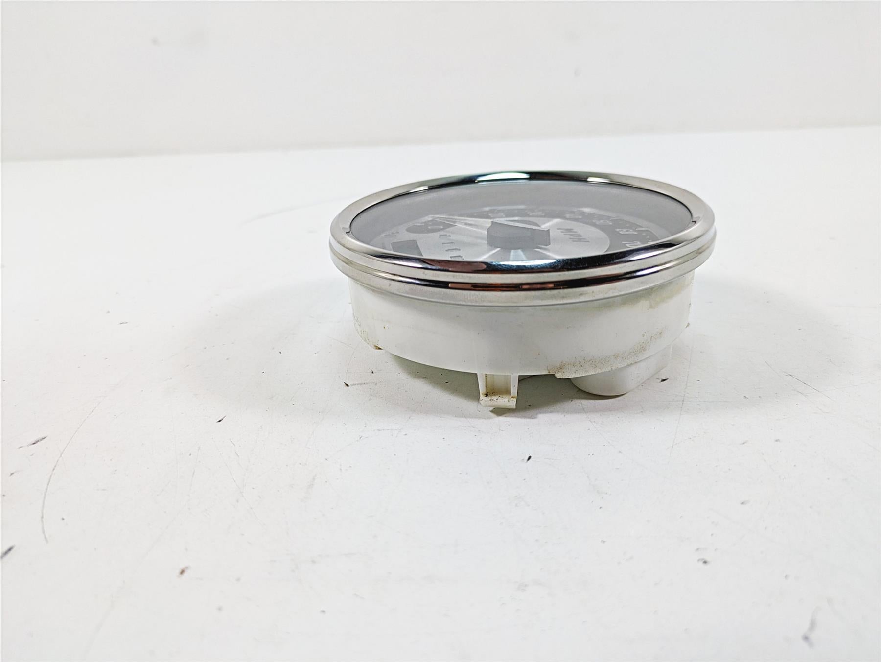 2009 Harley Dyna FXDFSE CVO Fat Bob Speedometer Gauge Instrument 67371-09 {{ shop.shopifyCountryName }} - Mototech271