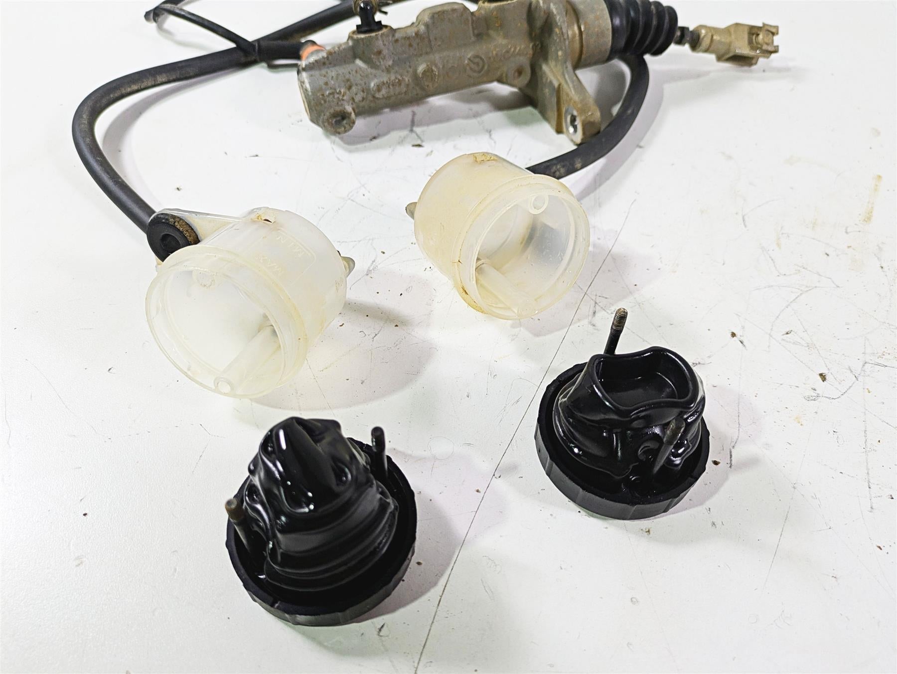 2022 Can-Am Defender XMR HD10 Brembo Main Brake Master Cylinder 705601863 {{ shop.shopifyCountryName }} - Mototech271
