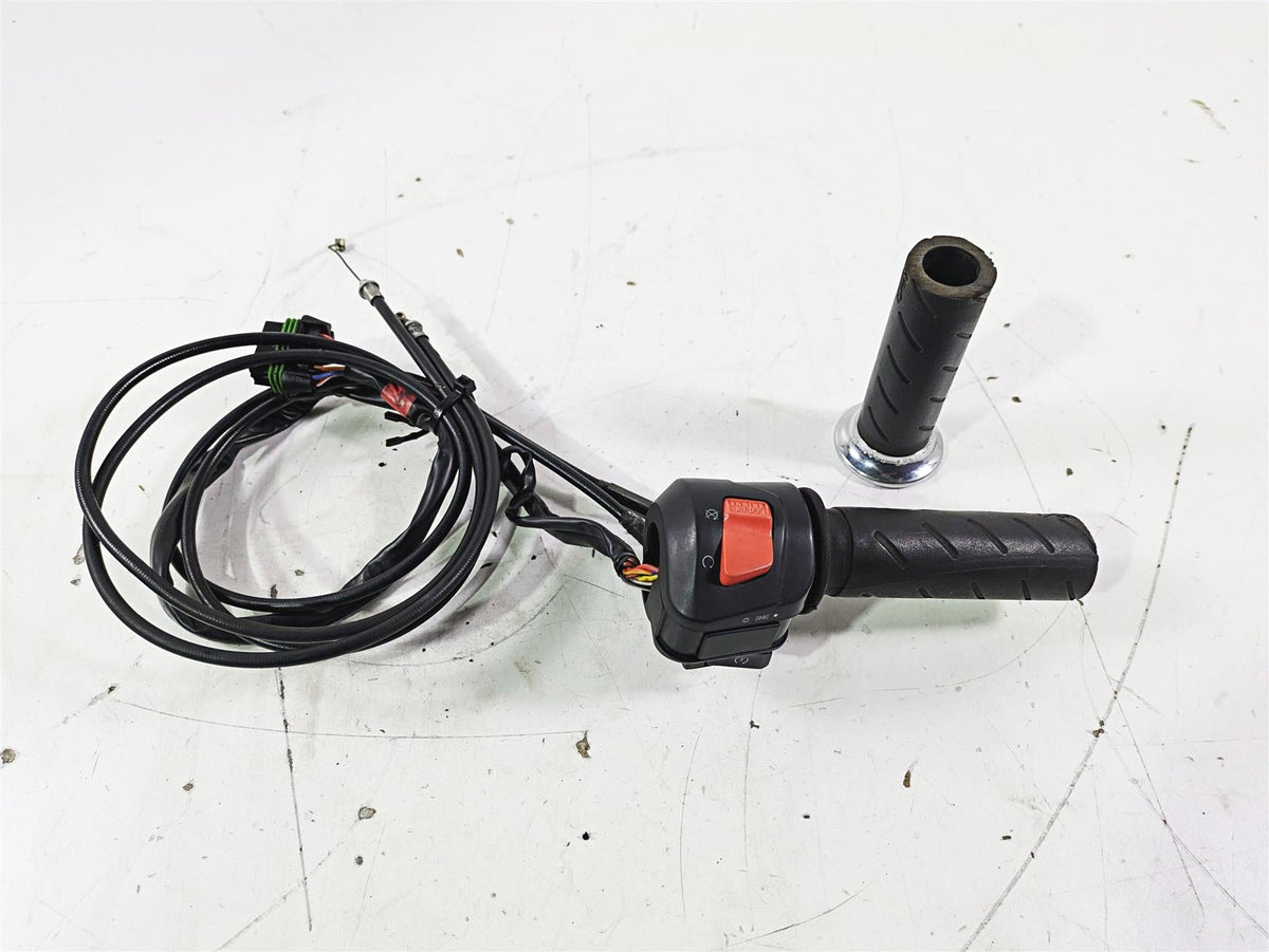 1998 Moto Guzzi California 1100 EV Right Hand Control Switch - Read GU30738860 {{ shop.shopifyCountryName }} - Mototech271