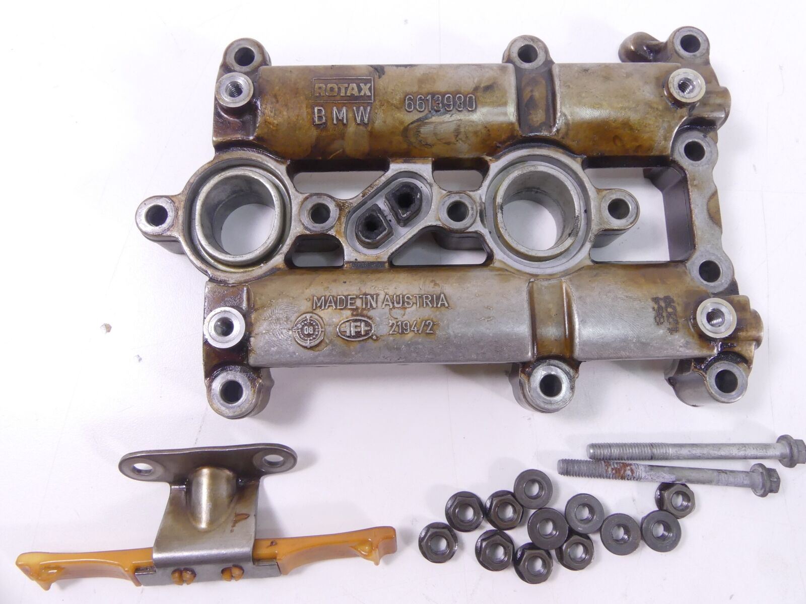 2010 BMW F800GS K72 Cylinderhead Cylinder Head Housing + Camshaft Set 1112853598 {{ shop.shopifyCountryName }} - Mototech271