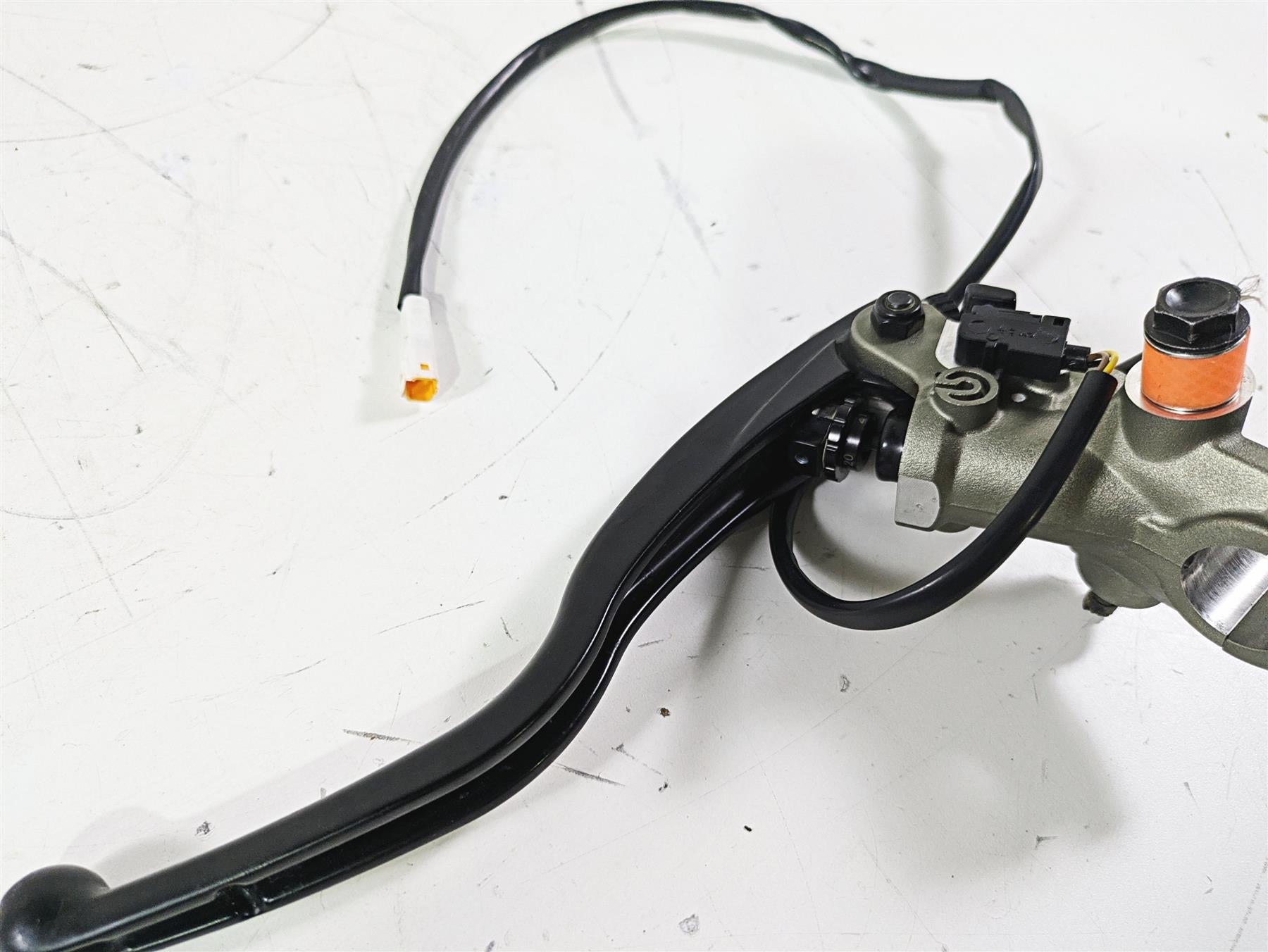 2020 Triumph Daytona 765 Moto2 Brembo Front Radial Brake Master Cyl T2025831 {{ shop.shopifyCountryName }} - Mototech271