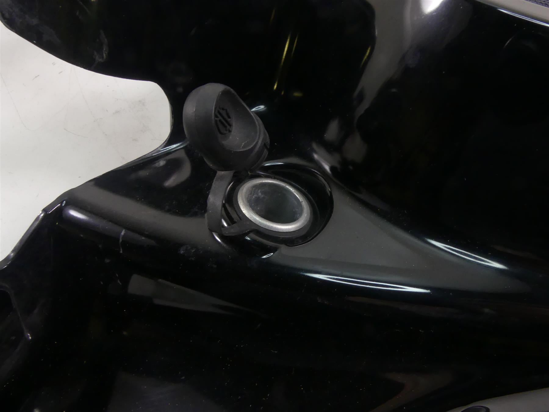 2014 Harley Touring FLHXS Street Glide Sp Inner Front Fairing Cover 57000111 {{ shop.shopifyCountryName }} - Mototech271