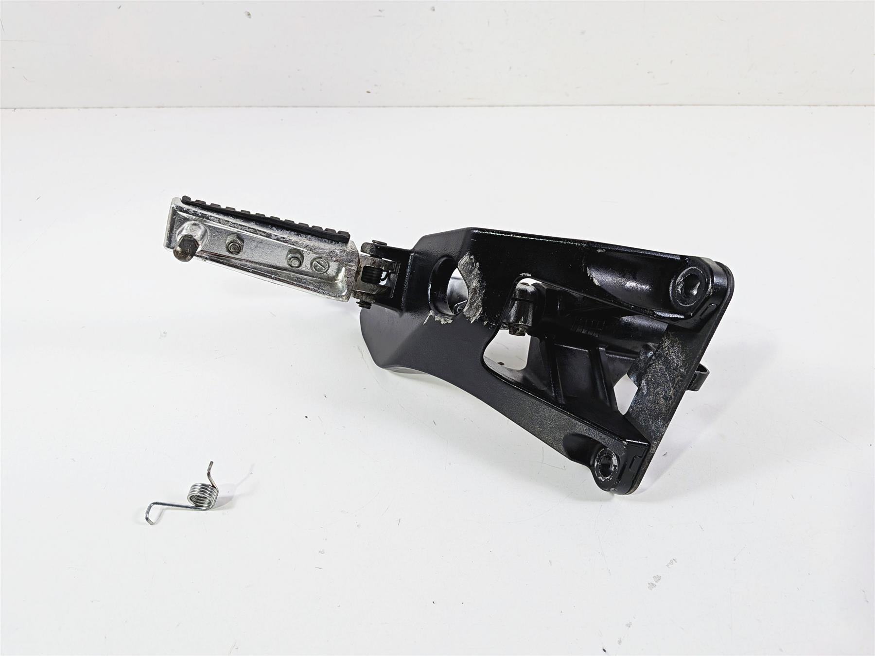 2014 Suzuki M109R VZR1800 Boulevard Right Front Footpeg Brake Pedal 43511-48G10 {{ shop.shopifyCountryName }} - Mototech271