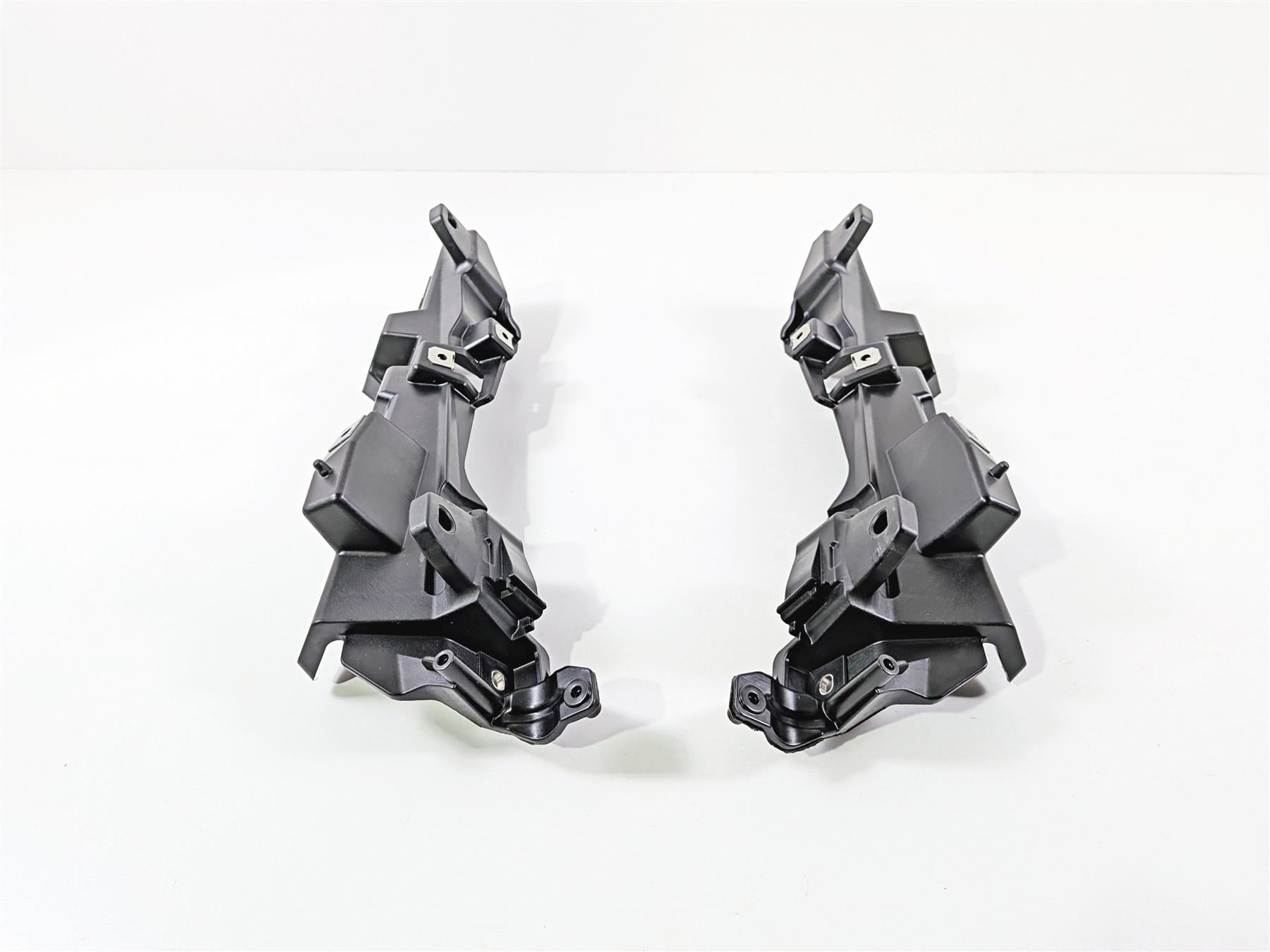 2023 BMW R1250RT RTP K52 Left Right Rear Saddle Bag Mounts 46547728666 {{ shop.shopifyCountryName }} - Mototech271