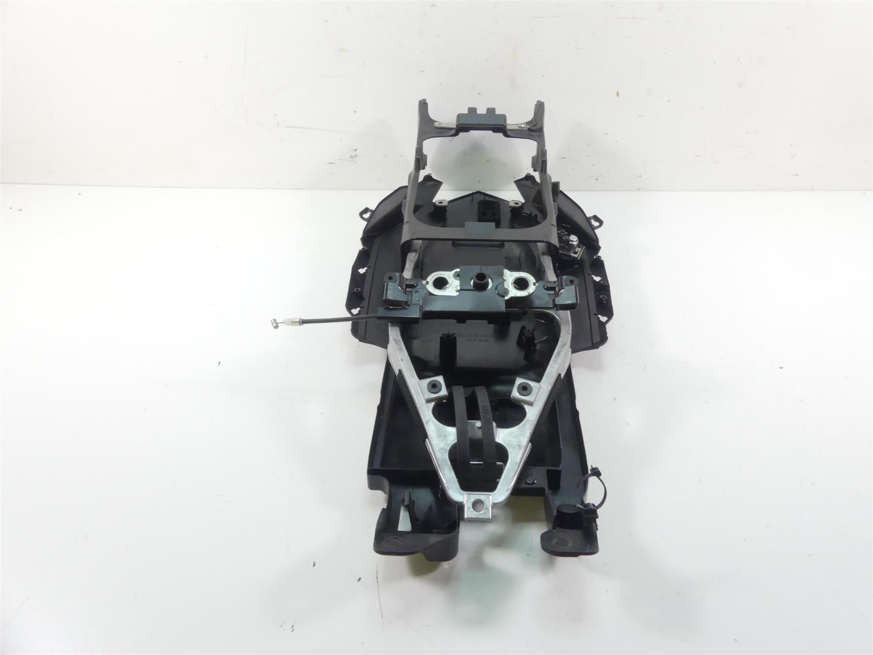 2013 Kawasaki ZX636 ZX6R Ninja Subframe Sub Frame + Inner Fender 32160-0398 {{ shop.shopifyCountryName }} - Mototech271