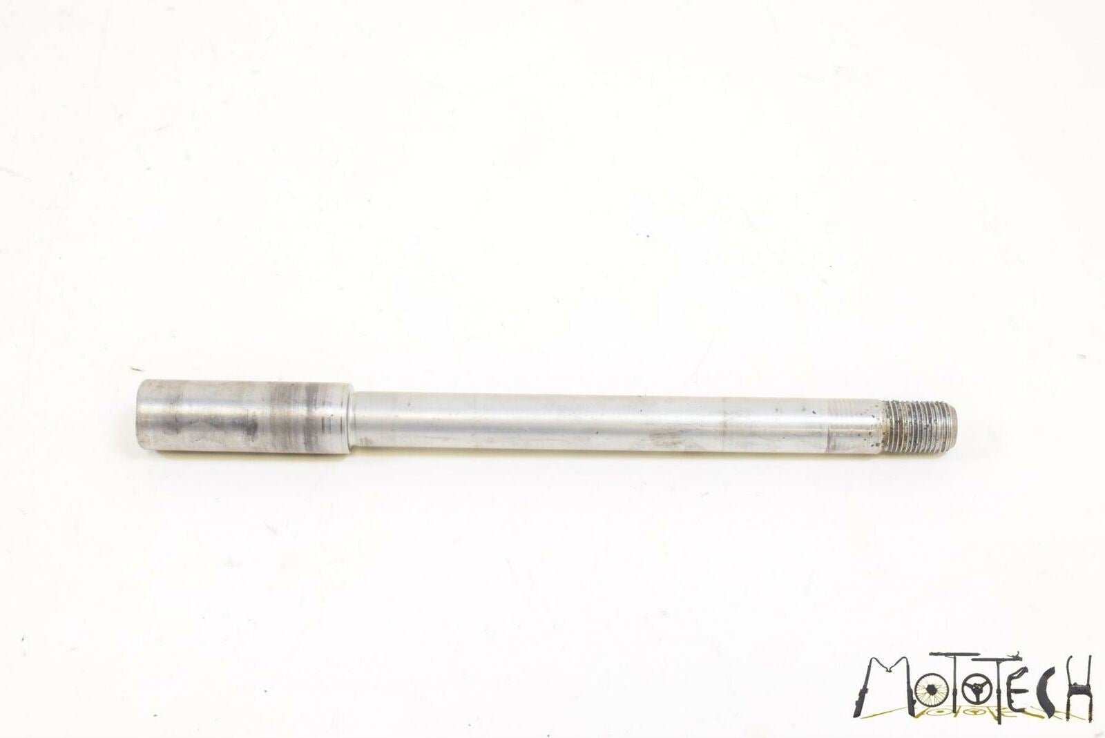 2006 Suzuki SV650 S Front Wheel Axle Spindle 54711-08F00 {{ shop.shopifyCountryName }} - Mototech271