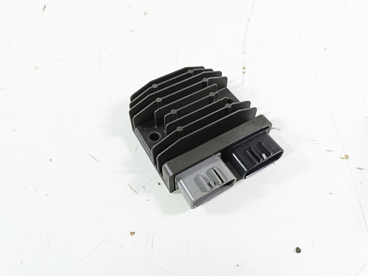 2016 BMW R1200GS GSW K50 Rectifier Voltage Regulator FH020AA 12318523367 {{ shop.shopifyCountryName }} - Mototech271