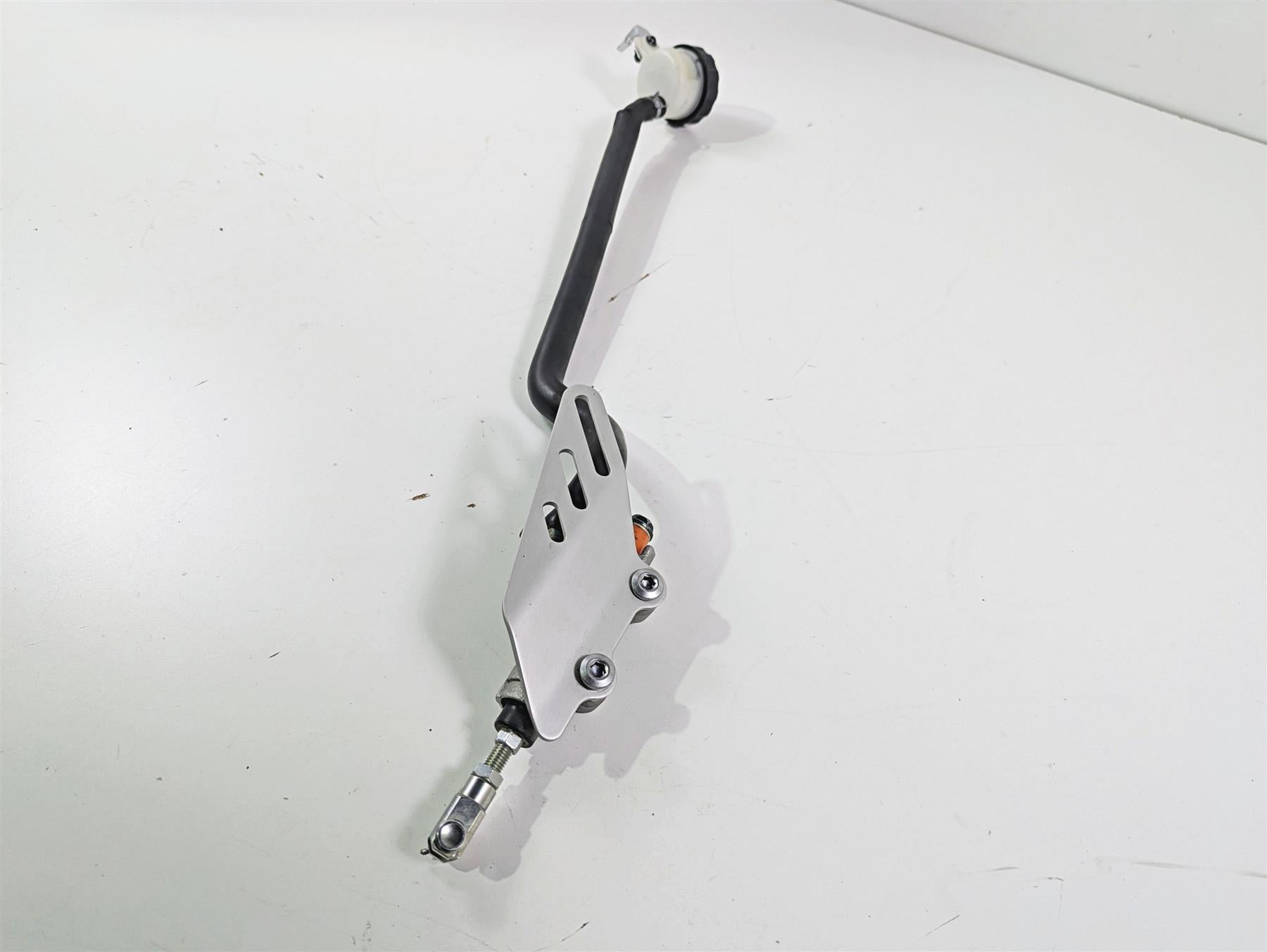 2023 Kawasaki ZX1400 ZX14R Ninja Rear Brake Master Cylinder 14mm 43015-0584 {{ shop.shopifyCountryName }} - Mototech271