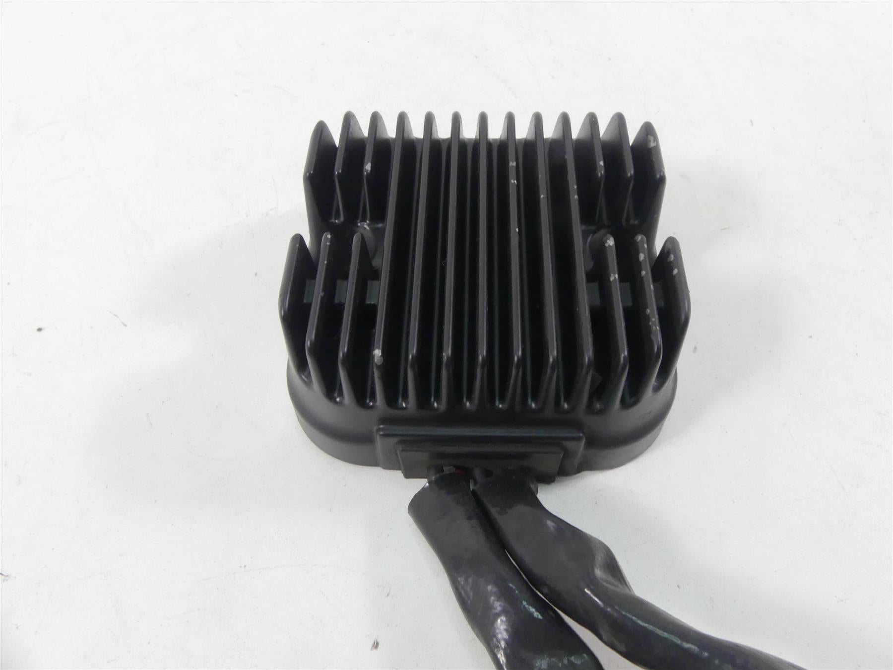 2016 Indian Chieftain Dark Horse Trombetta Rectifier Voltage Regulator 4014300 {{ shop.shopifyCountryName }} - Mototech271