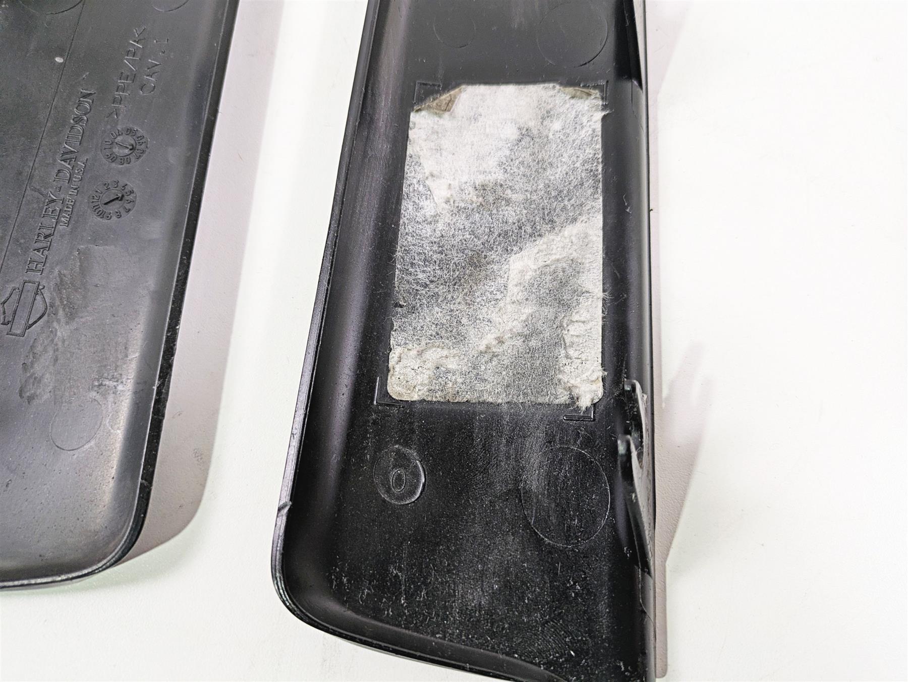 2007 Harley Touring FLHRSE CVO Road King Rear Fairing Wing Filler Set 91628-07 {{ shop.shopifyCountryName }} - Mototech271
