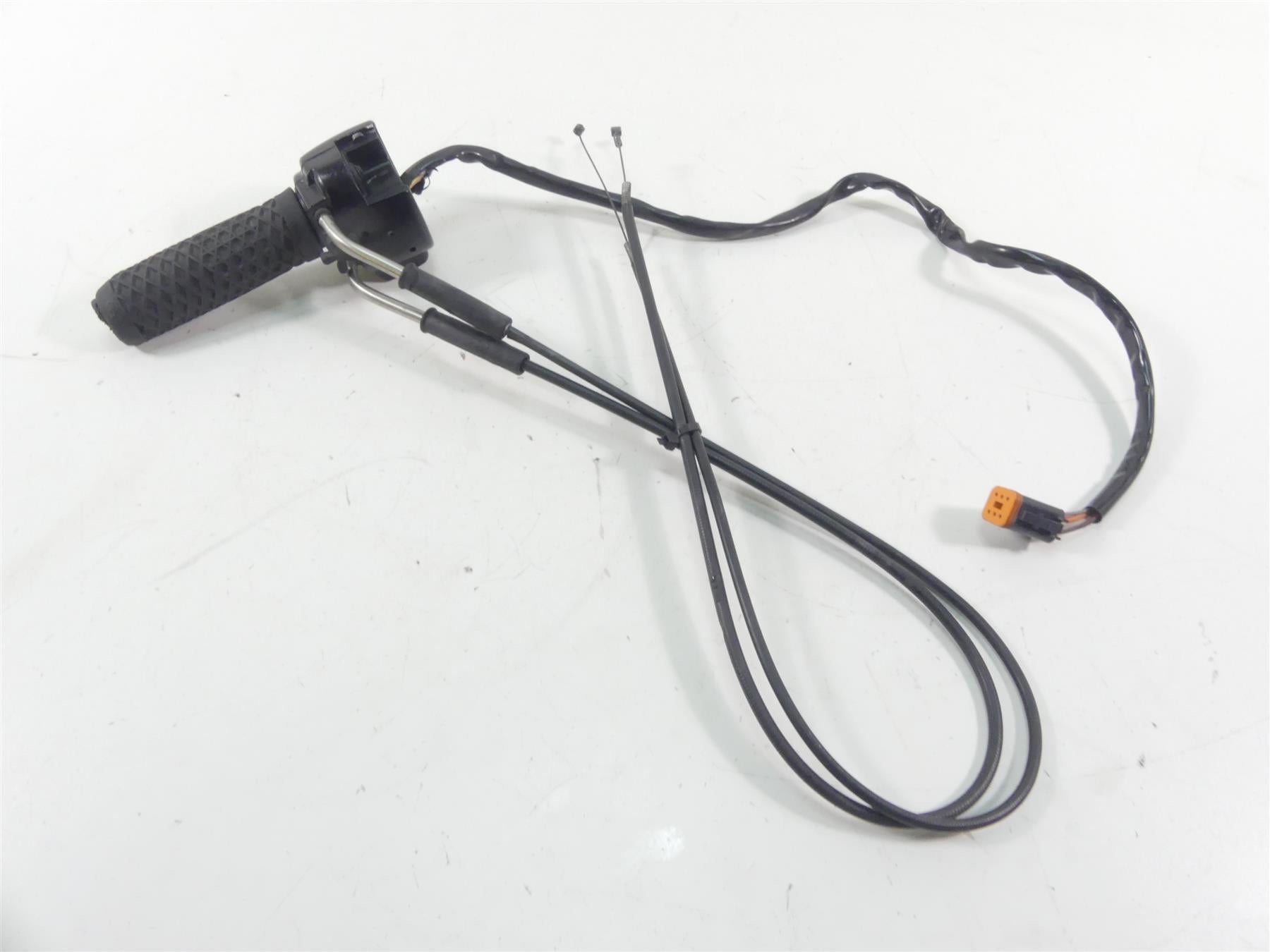 2001 Harley Davidson XL1200 Sportster Right Throttle Control Switch 71684-06 {{ shop.shopifyCountryName }} - Mototech271