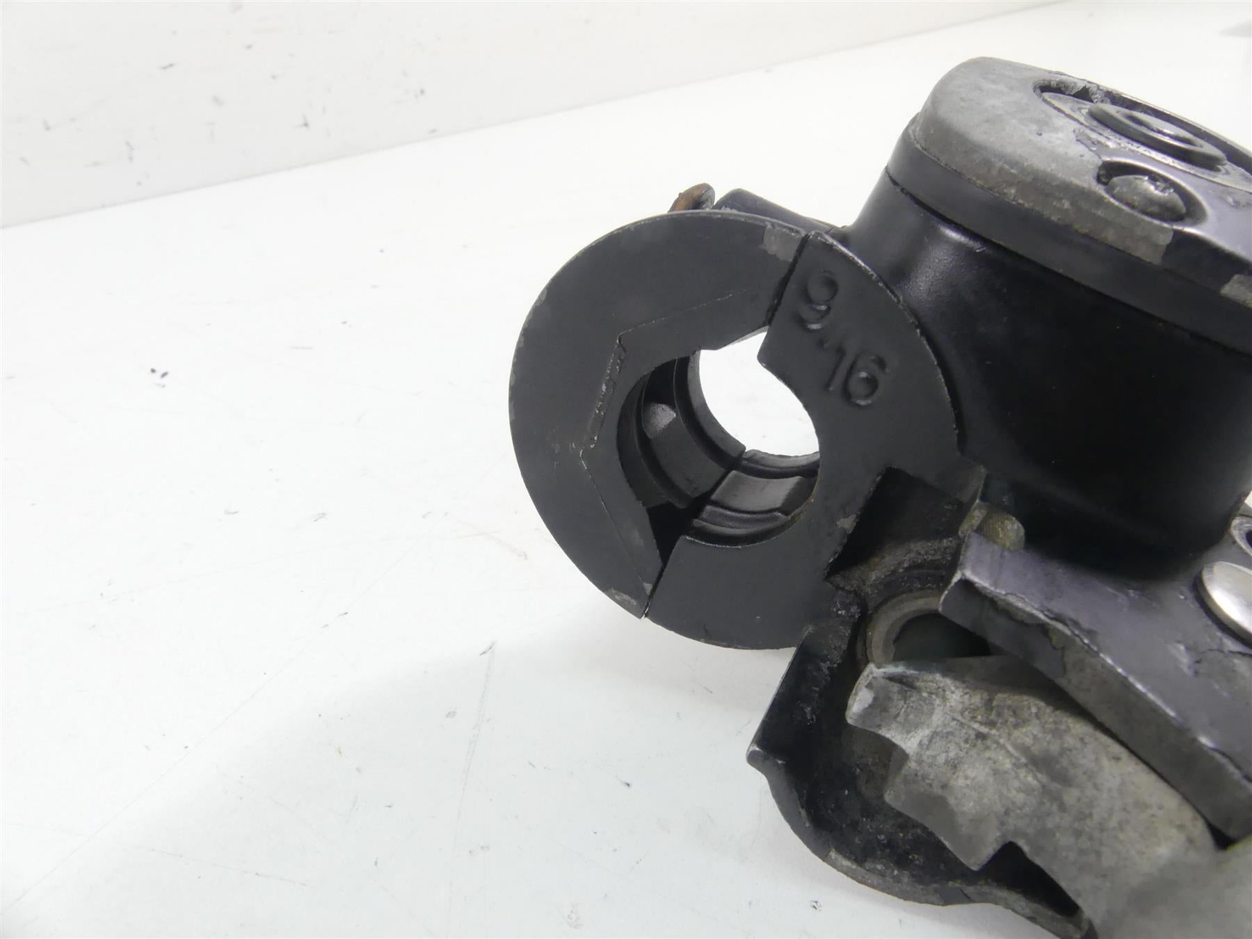 2011 Harley FXDWG Dyna Wide Glide Front Brake Master Cylinder 9/16" 45019-08C {{ shop.shopifyCountryName }} - Mototech271