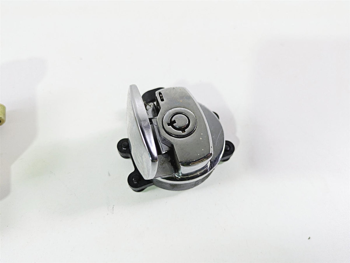 2016 Harley Touring FLHR Road King Ignition Switch Key Lock Set 71400010A {{ shop.shopifyCountryName }} - Mototech271
