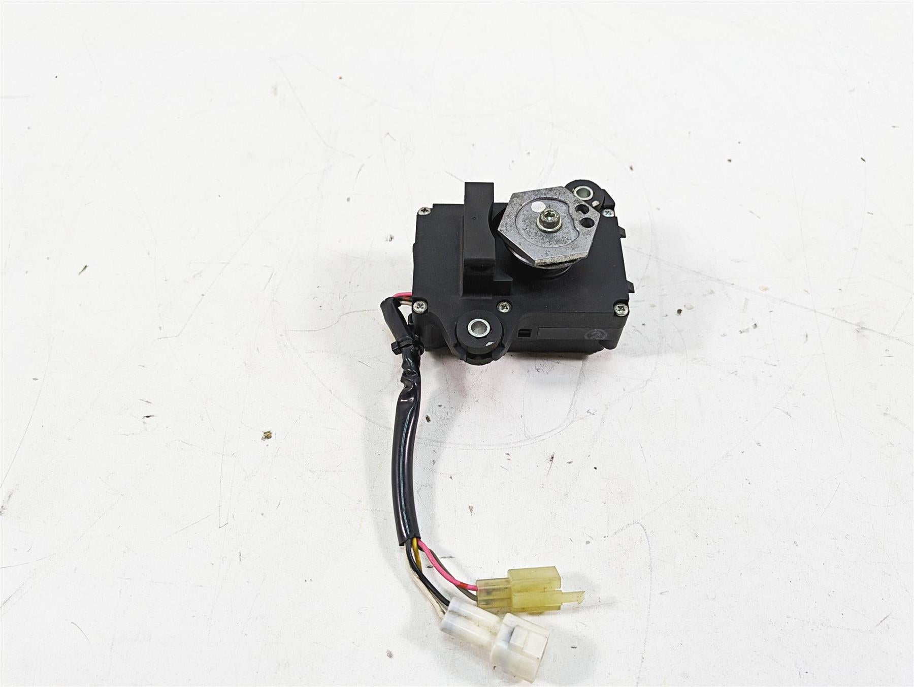 2009 Suzuki GSXR750 K9 Denso Exhaust Header Servo Actuator Motor 33970-41G00 {{ shop.shopifyCountryName }} - Mototech271