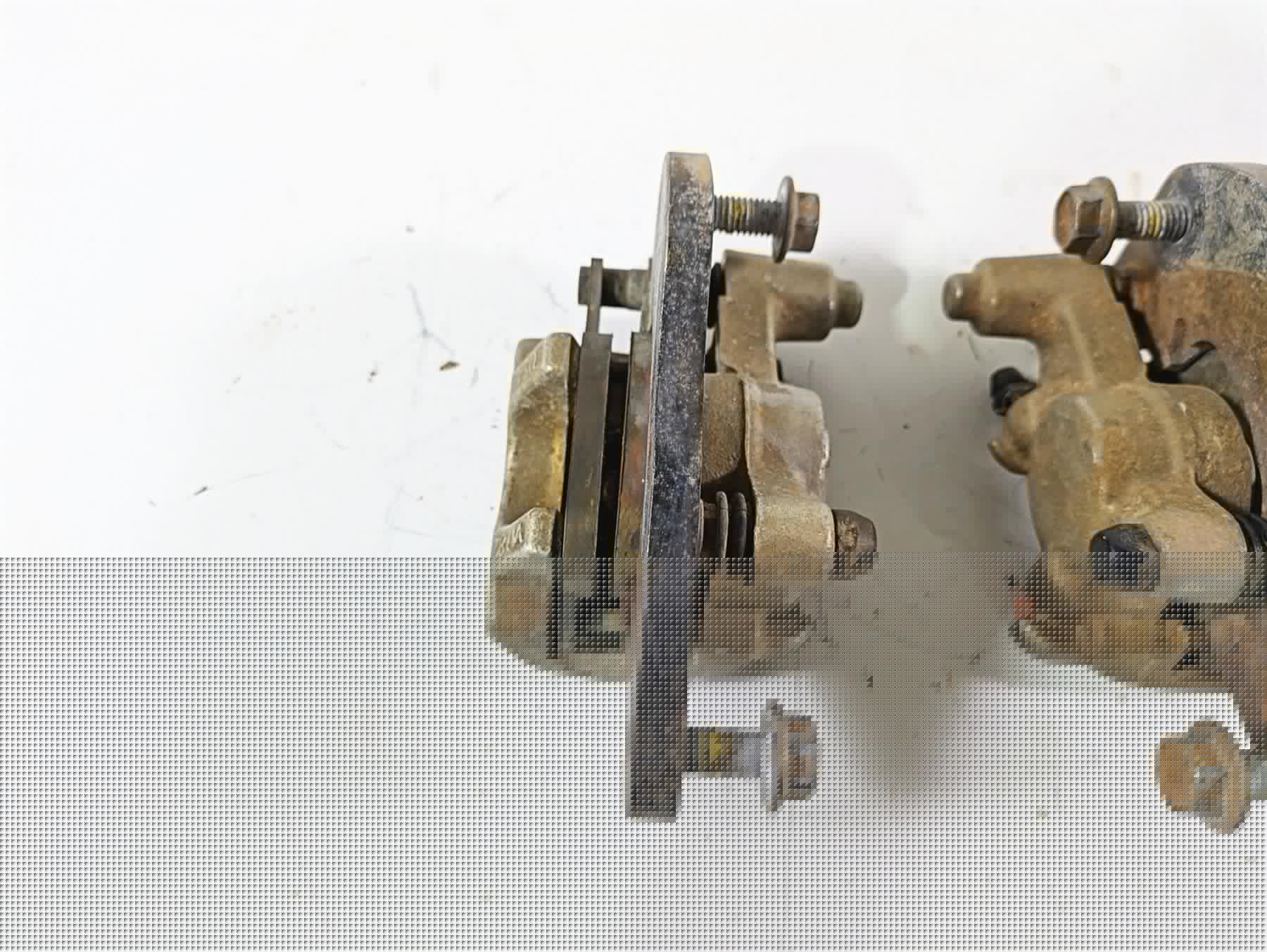 2022 Can-Am Defender XMR HD10 Rear Brake Caliper Set 705601928 705601929 {{ shop.shopifyCountryName }} - Mototech271