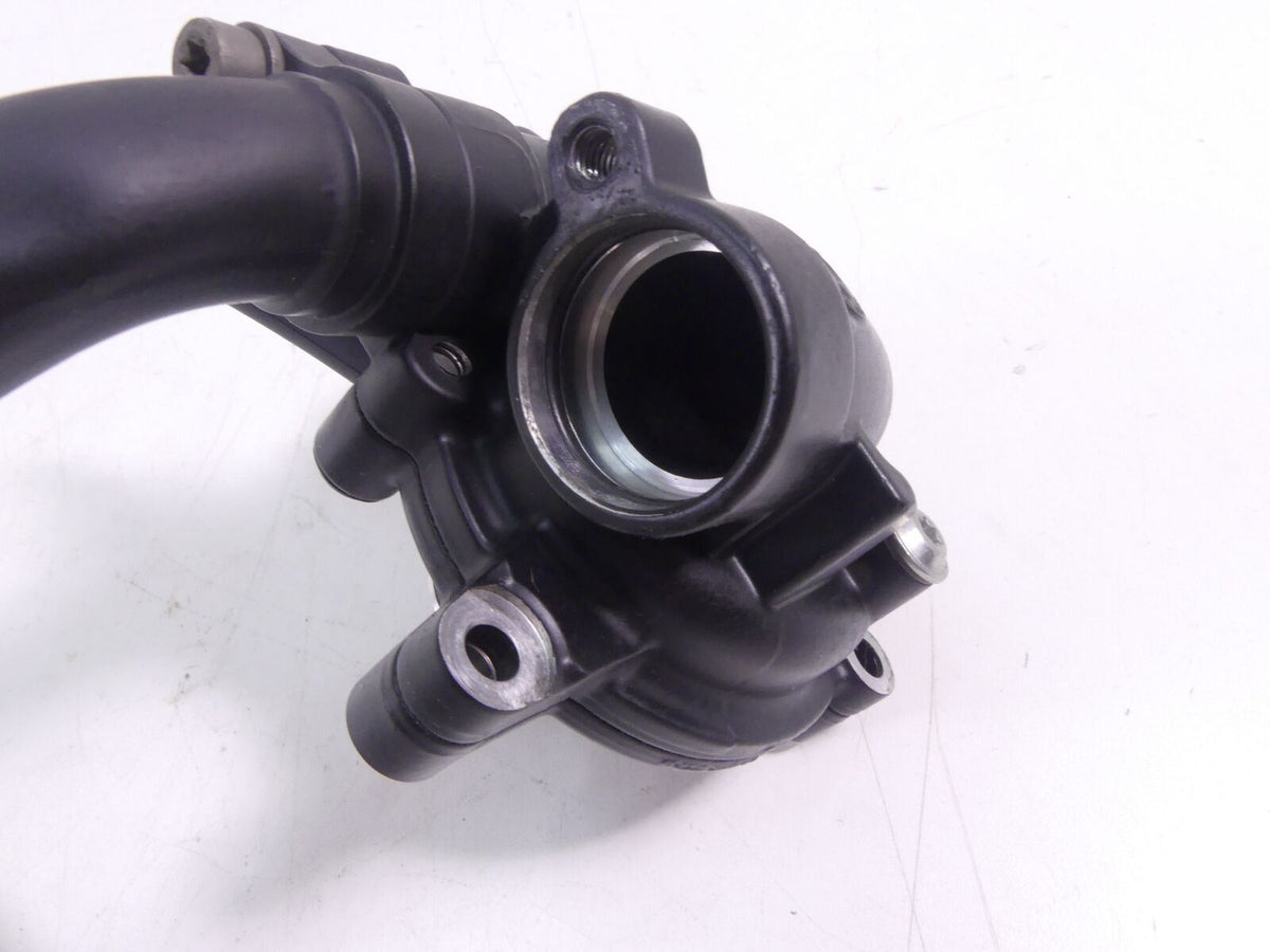 2018 BMW K1600 Bagger Water Pump + Hose 11518569272 {{ shop.shopifyCountryName }} - Mototech271