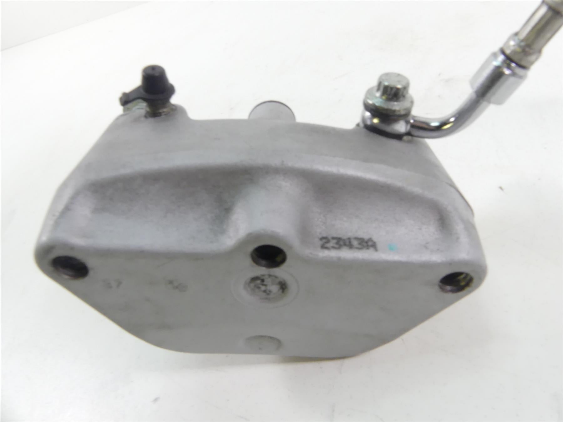2004 Harley FLHTC SE CVO Electra Glide Front Brake Caliper Set 44381-99 44382-99 {{ shop.shopifyCountryName }} - Mototech271