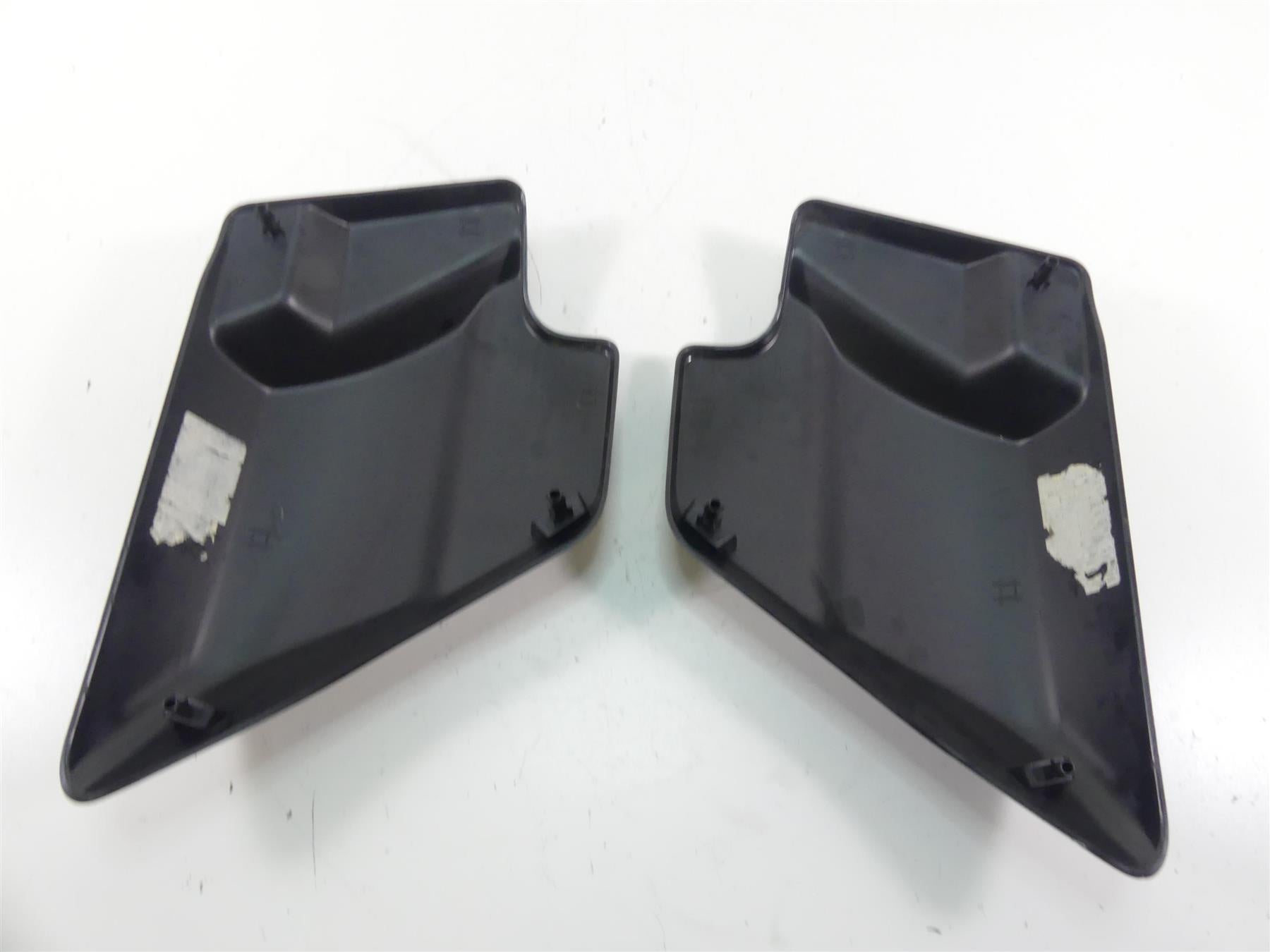2012 Harley Touring FLHTP Electra Glide Side Cover Fairing Cowl Set 66048-09A {{ shop.shopifyCountryName }} - Mototech271