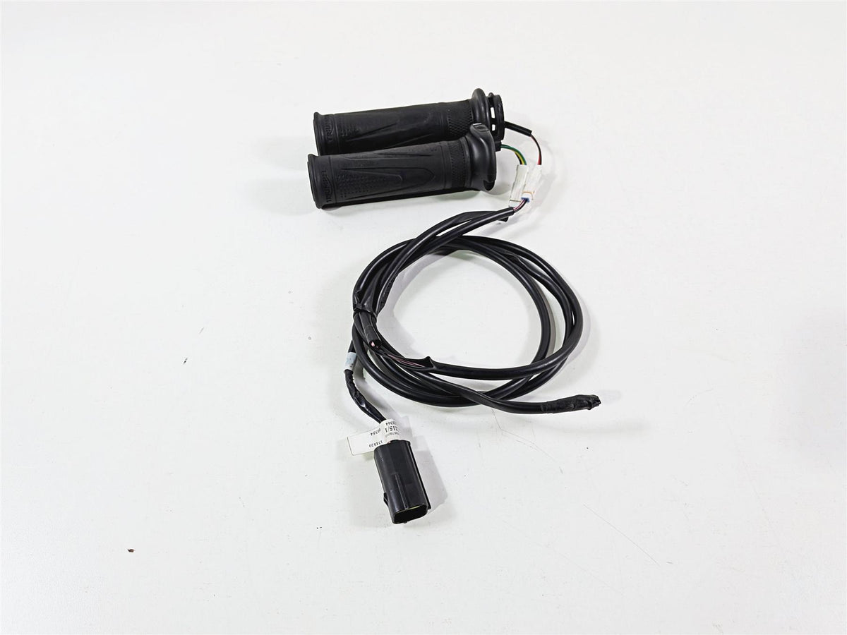 2022 Triumph Tiger 900 GT Pro Left Right Heated Hand Grip Heater Set T2042078 {{ shop.shopifyCountryName }} - Mototech271