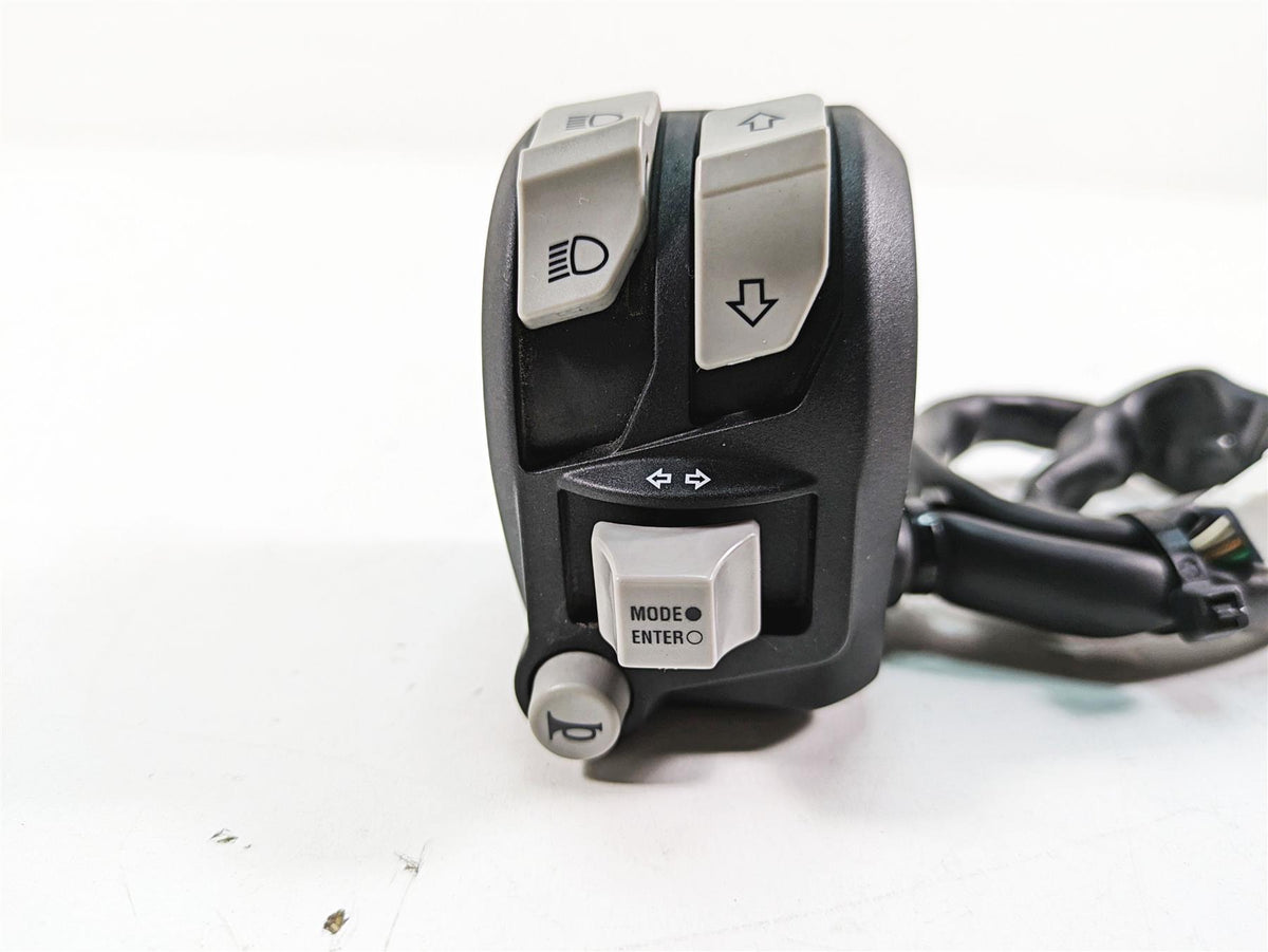 2020 Ducati Hypermotard 950 SP Left Hand Turn Signal Control Switch 65110281C {{ shop.shopifyCountryName }} - Mototech271
