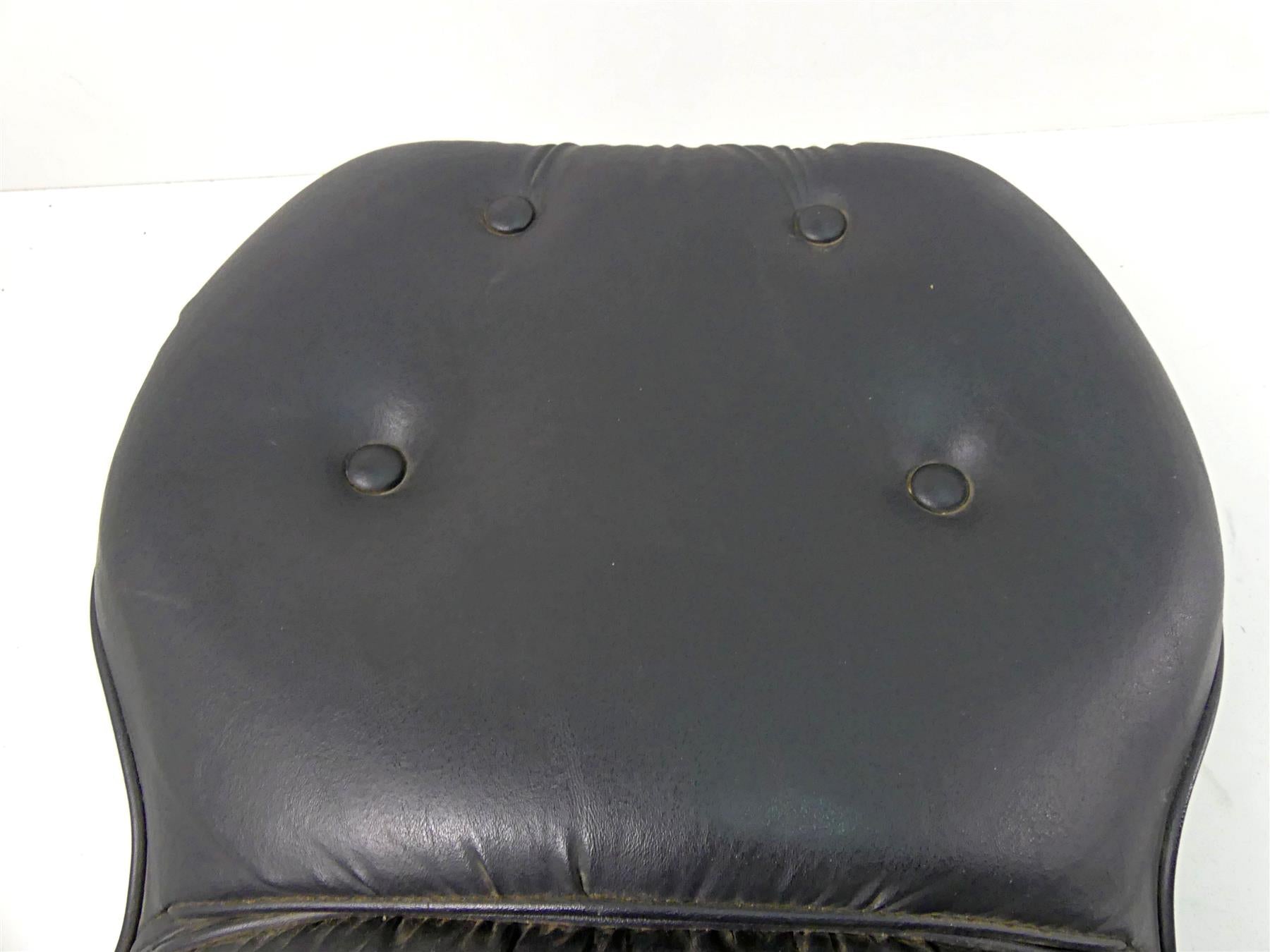 2003 Harley Touring FLHTCI E-Glide 100TH Standard Seat Saddle - Read 52164-97E {{ shop.shopifyCountryName }} - Mototech271