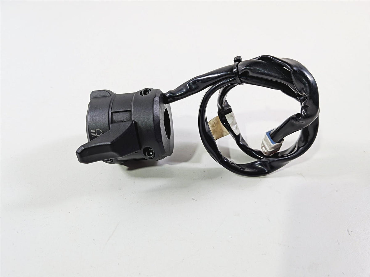 2017 Ducati Panigale 1299 Left Hand Light Horn Blinker Control Switch 65110132A-Mototech271