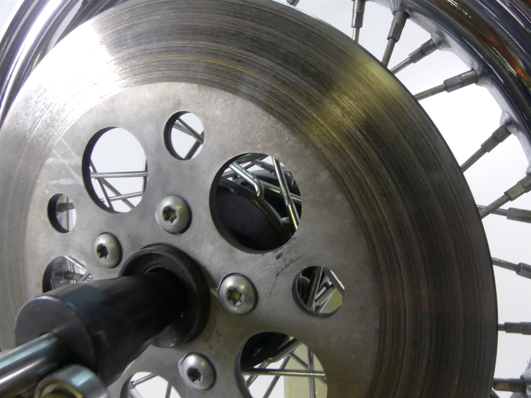 1993 Harley FXSTS Softail Springer Rear Chrome Spoke Wheel Rim 16x3 40975-86 {{ shop.shopifyCountryName }} - Mototech271