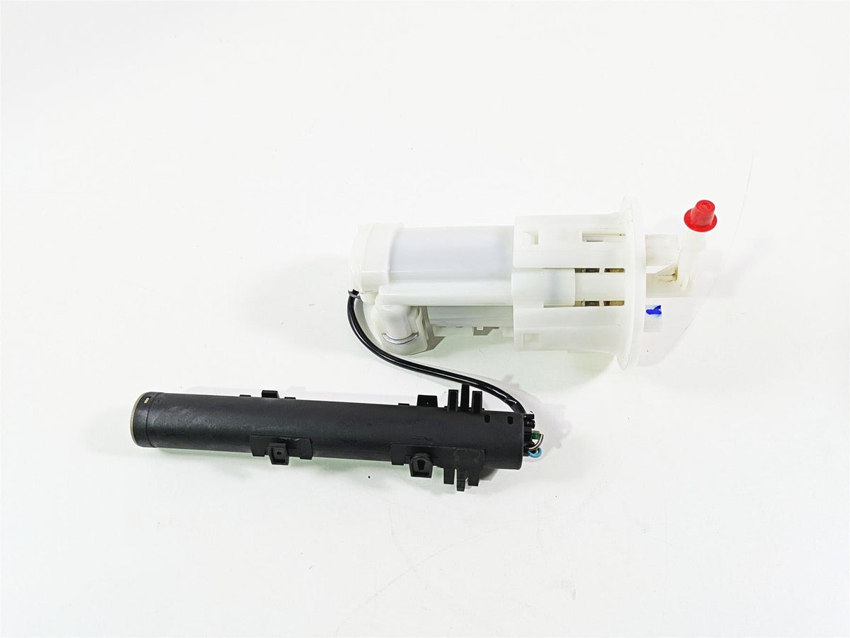 2024 Triumph Tiger 900 GT Fuel Gas Petrol Pump - Tested T2400735 {{ shop.shopifyCountryName }} - Mototech271