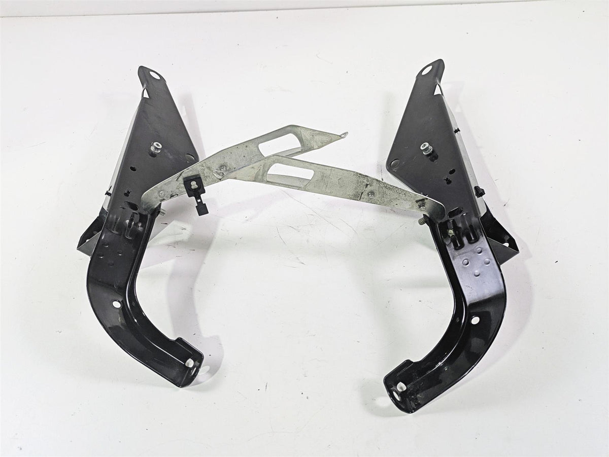 2010 Harley Touring FLHXSE CVO Street Glide Front Fairing Mounts Set 58478-96B {{ shop.shopifyCountryName }} - Mototech271