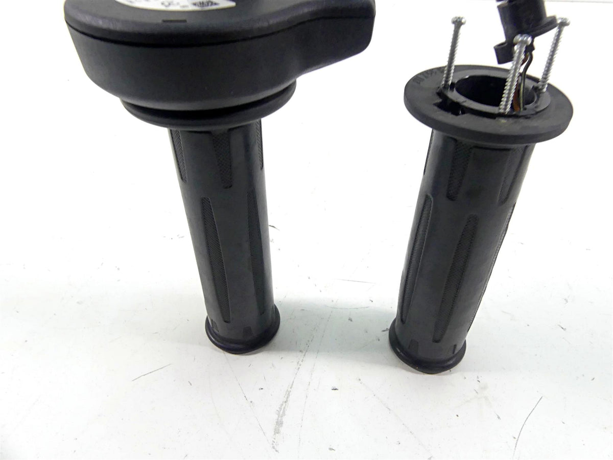2016 BMW R1200GS Adv K51 Heated Hand Grip Set -Cruise 61318552120 61318549455 {{ shop.shopifyCountryName }} - Mototech271
