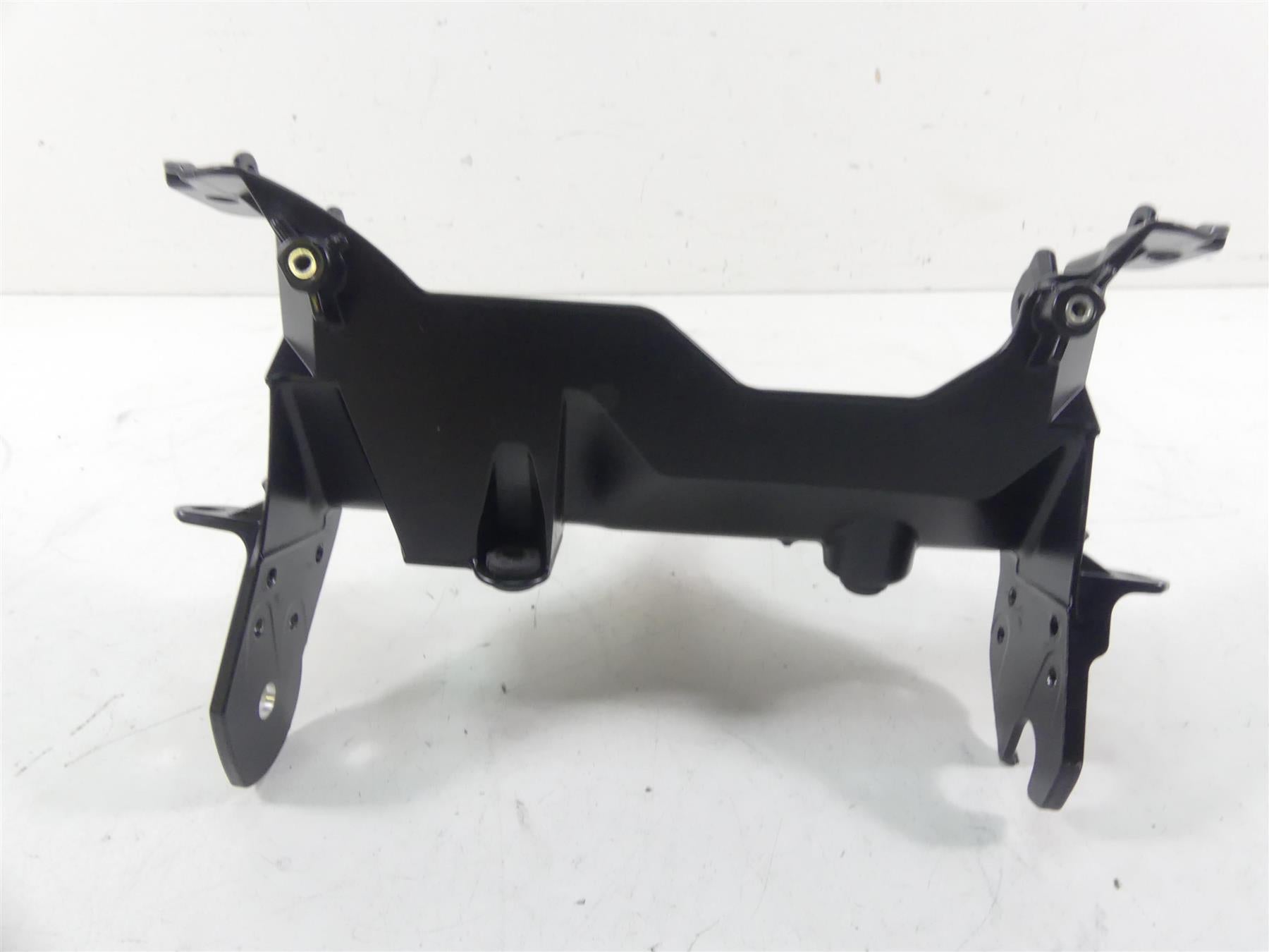 2017 BMW R1200GS GSW K50 Front Center Panel Stay Carrier Mount 46637726524 {{ shop.shopifyCountryName }} - Mototech271