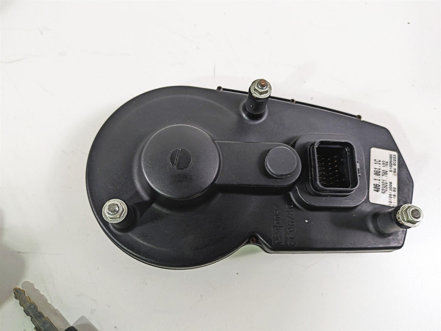 2009 Ducati Multistrada 1100 S Ignition Switch Key Gauges Set -Read 40610611C {{ shop.shopifyCountryName }} - Mototech271