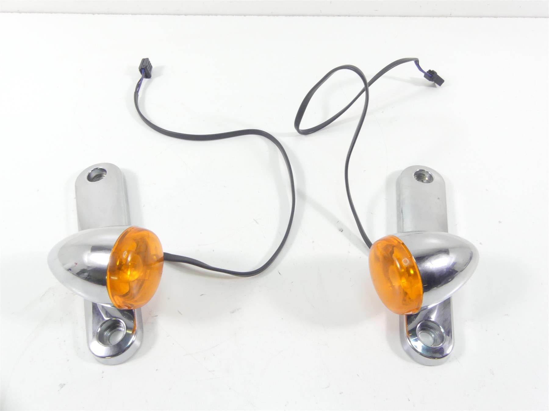 2012 Harley Touring FLHX Street Glide Front Blinker & Mount Set 69278-06
