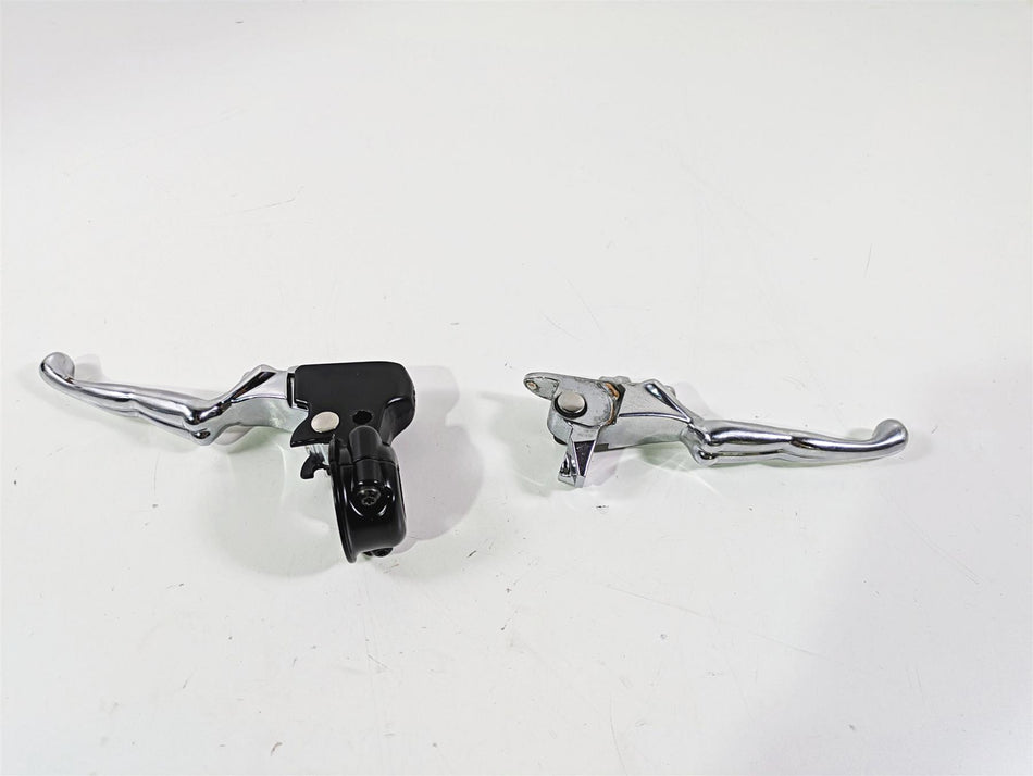 2010 Harley Touring FLHX Street Glide Clutch Perch & Women Lever 38700-08A {{ shop.shopifyCountryName }} - Mototech271