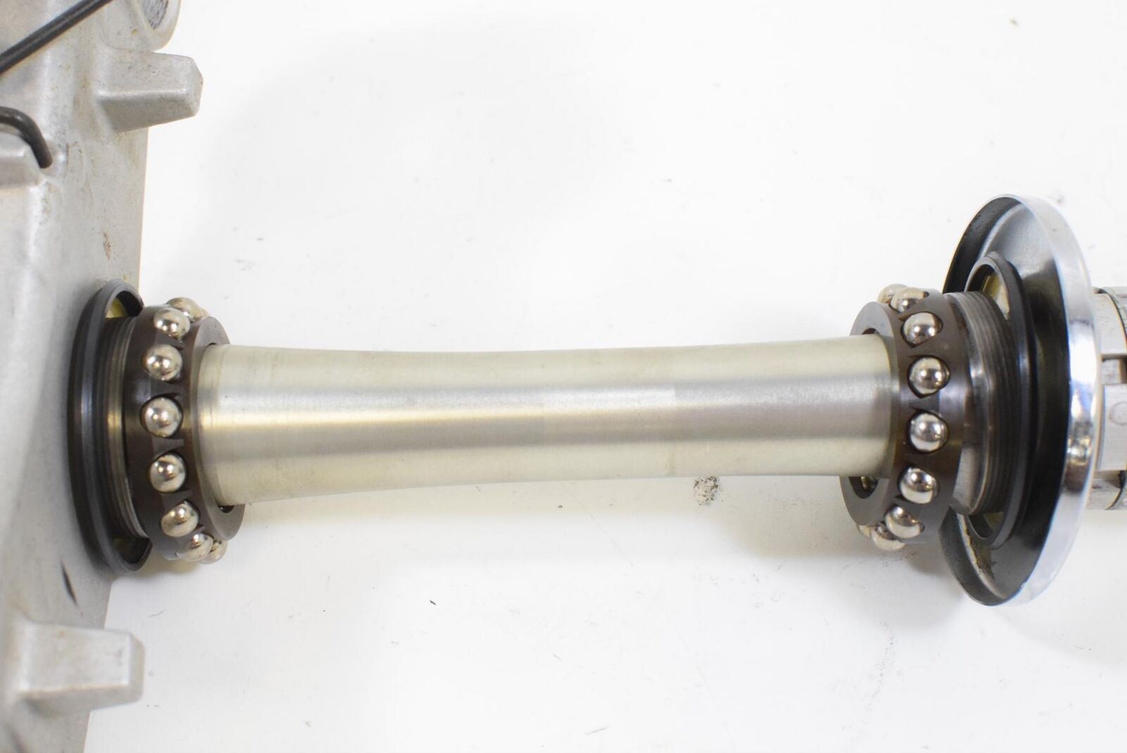 2005 Suzuki GSX1300R Hayabusa Gen 1 Lower Triple Tree Steering Stem Yoke 51410-2 {{ shop.shopifyCountryName }} - Mototech271