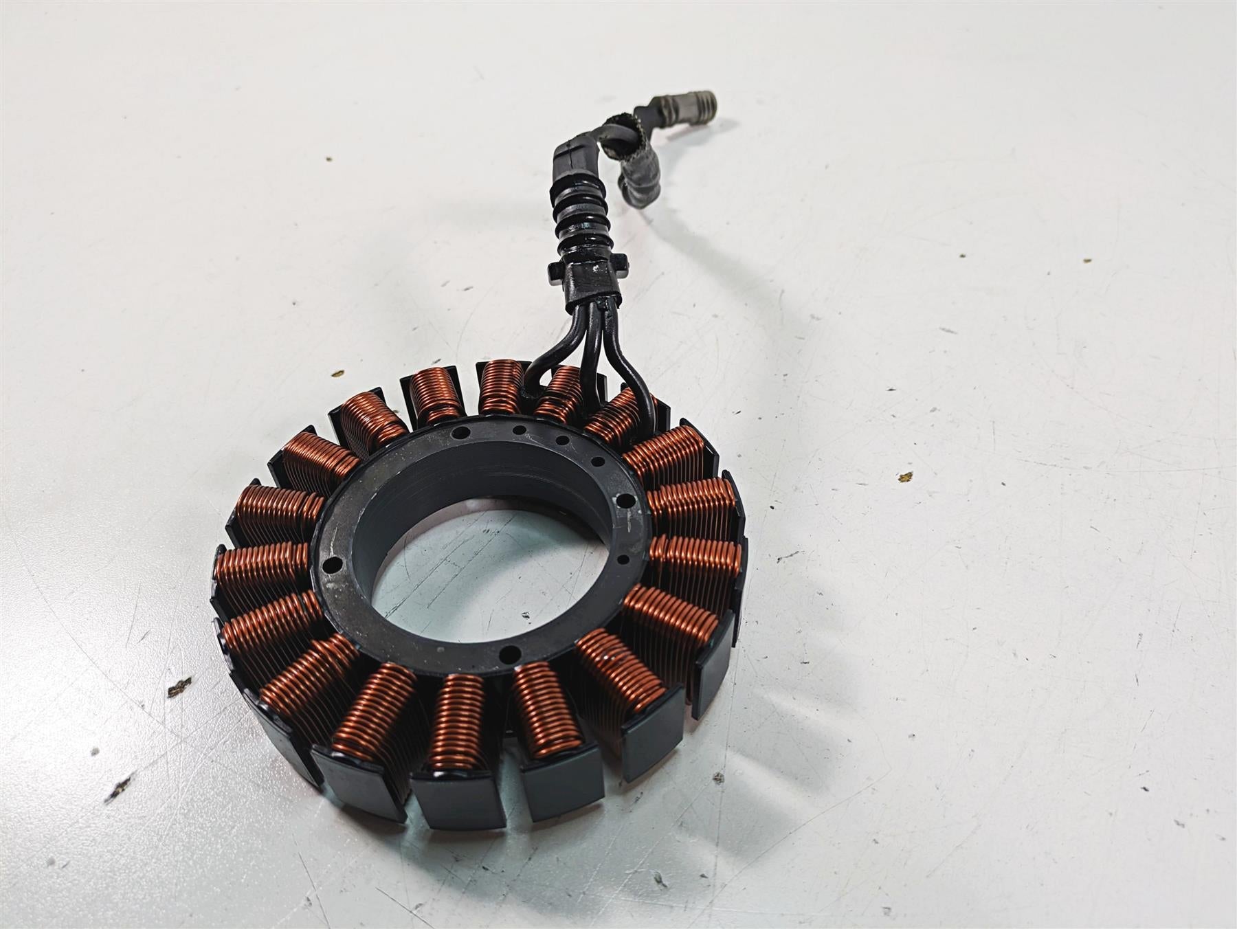 2013 Harley Touring FLHX Street Glide Stator Alternator Generator 50A 29987-06D {{ shop.shopifyCountryName }} - Mototech271