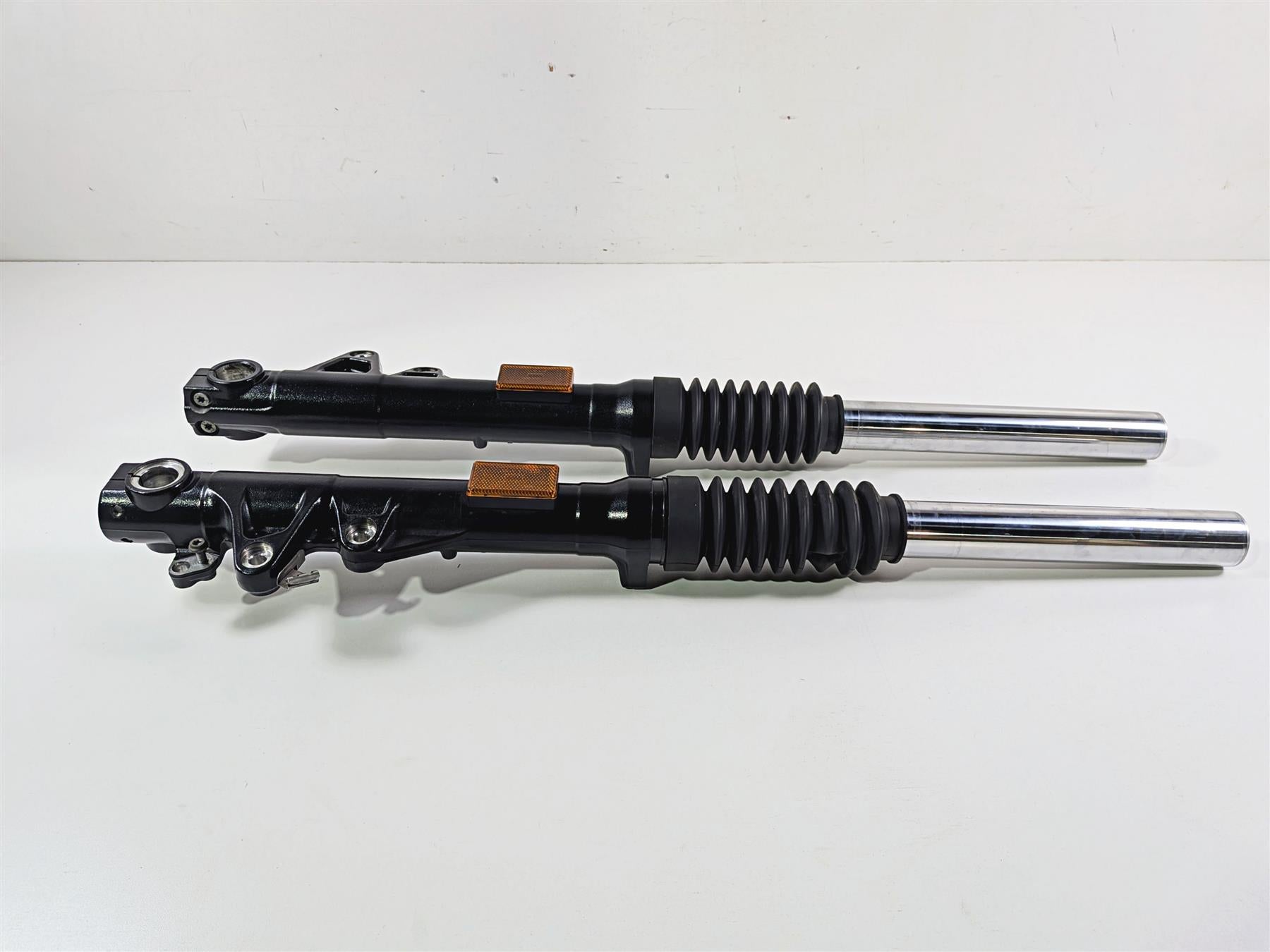 2023 BMW R nineT Scrambler K23 Front Fork Leg Set 31428558713 31428558714 {{ shop.shopifyCountryName }} - Mototech271