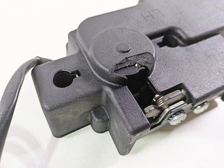 2017 Indian Chieftain Limited Left Bag Lock Control Module - Read 4017838 {{ shop.shopifyCountryName }} - Mototech271