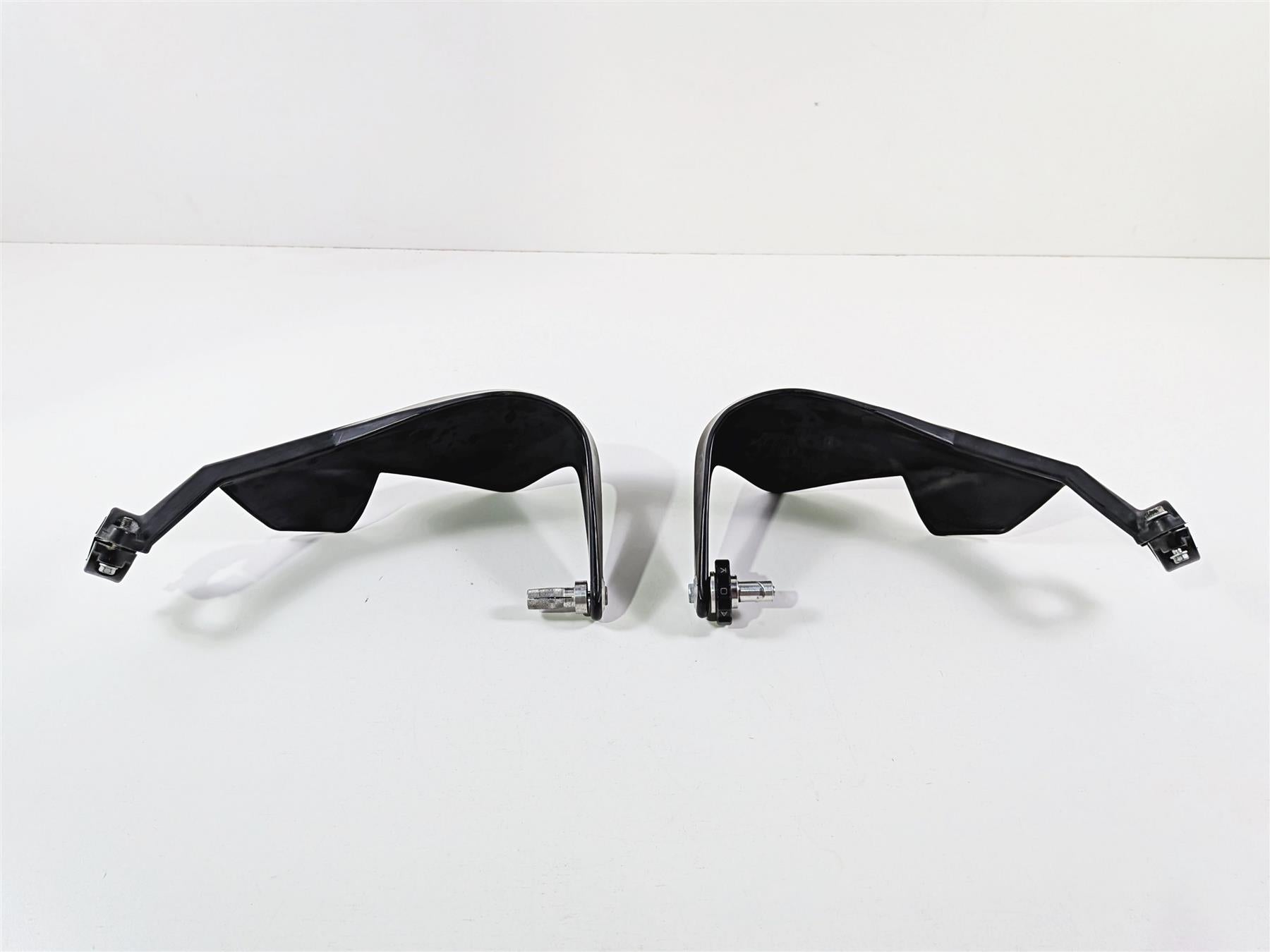 2005 KTM 950 LC8 Adventure Hand Guard Protection Set Greger 6000207910030 {{ shop.shopifyCountryName }} - Mototech271