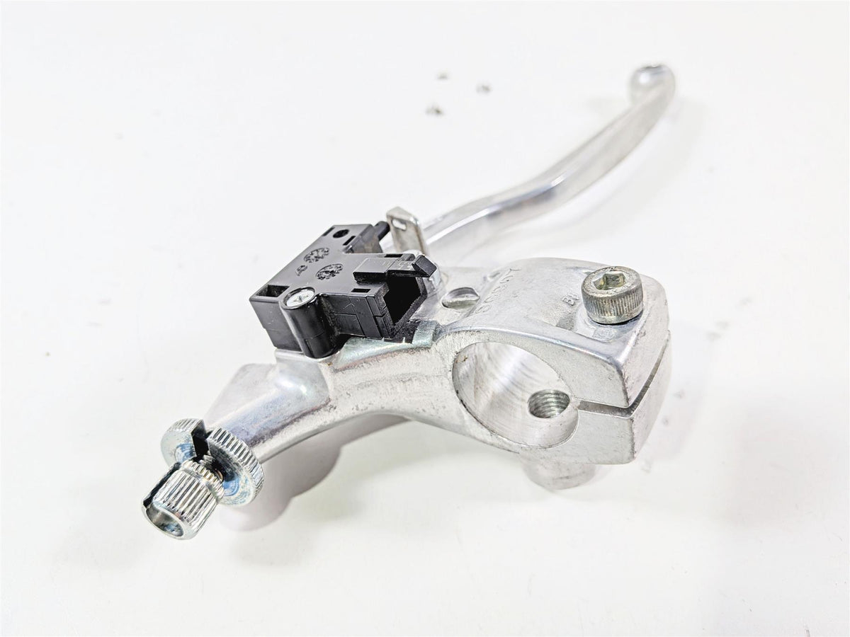 2005 Suzuki VZ800 M50 Boulevard Clutch Perch & Lever 57500-24B01 57500-24B02 {{ shop.shopifyCountryName }} - Mototech271