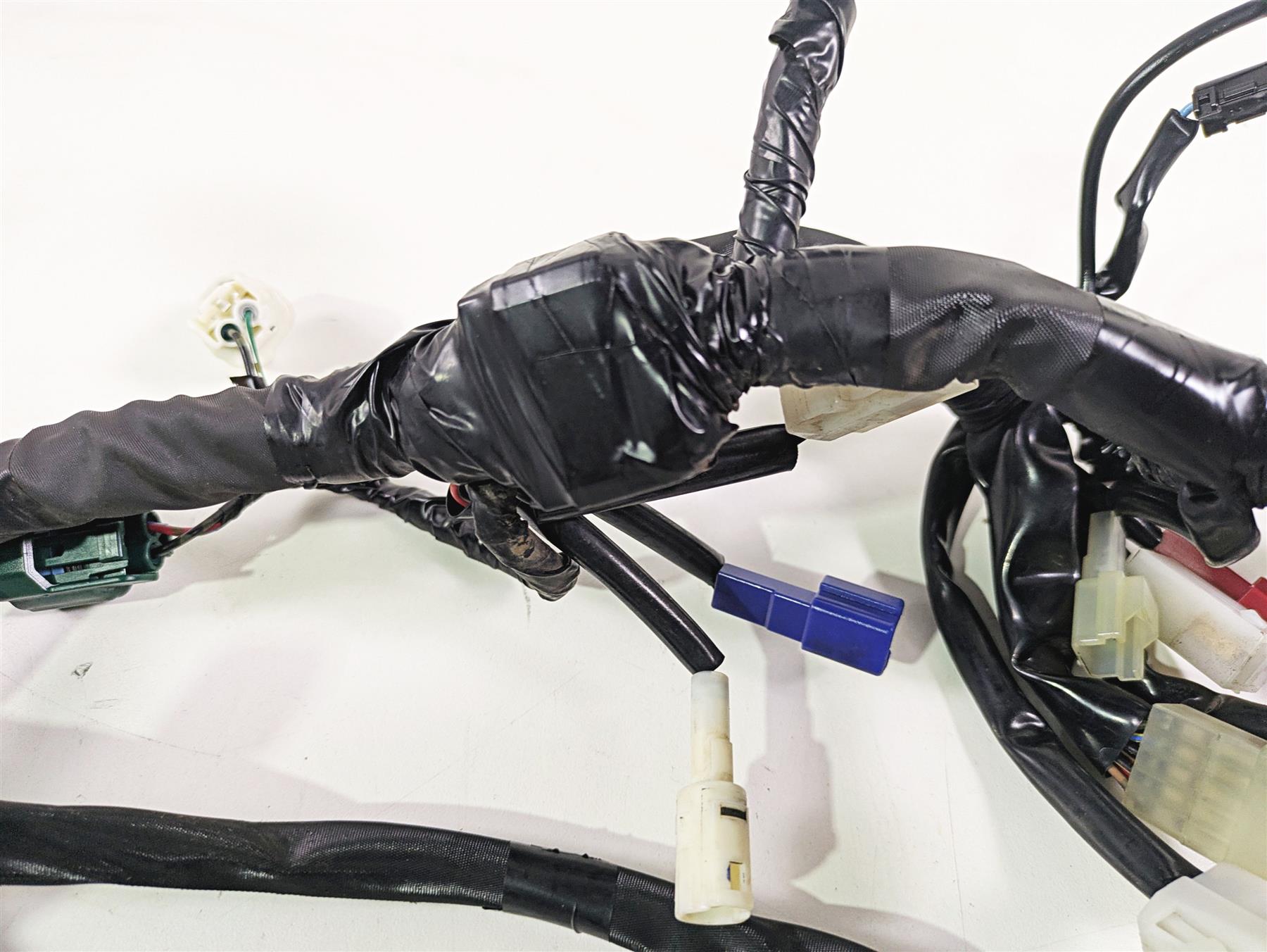 2009 Yamaha FZ1 FZS10 Fazer Main Wiring Harness Loom - No Cut 3C3-82590-10-00 {{ shop.shopifyCountryName }} - Mototech271