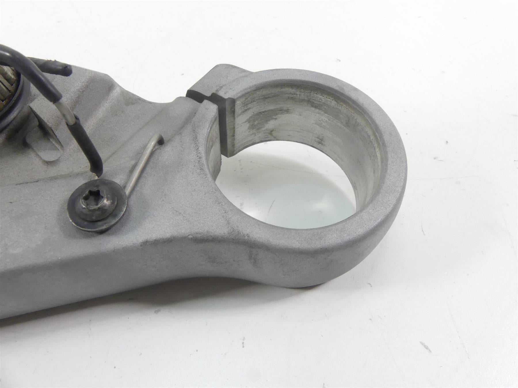 2009 Harley XR1200 Sportster Lower Triple Tree Steering Clamp 56mm 46050-08 {{ shop.shopifyCountryName }} - Mototech271
